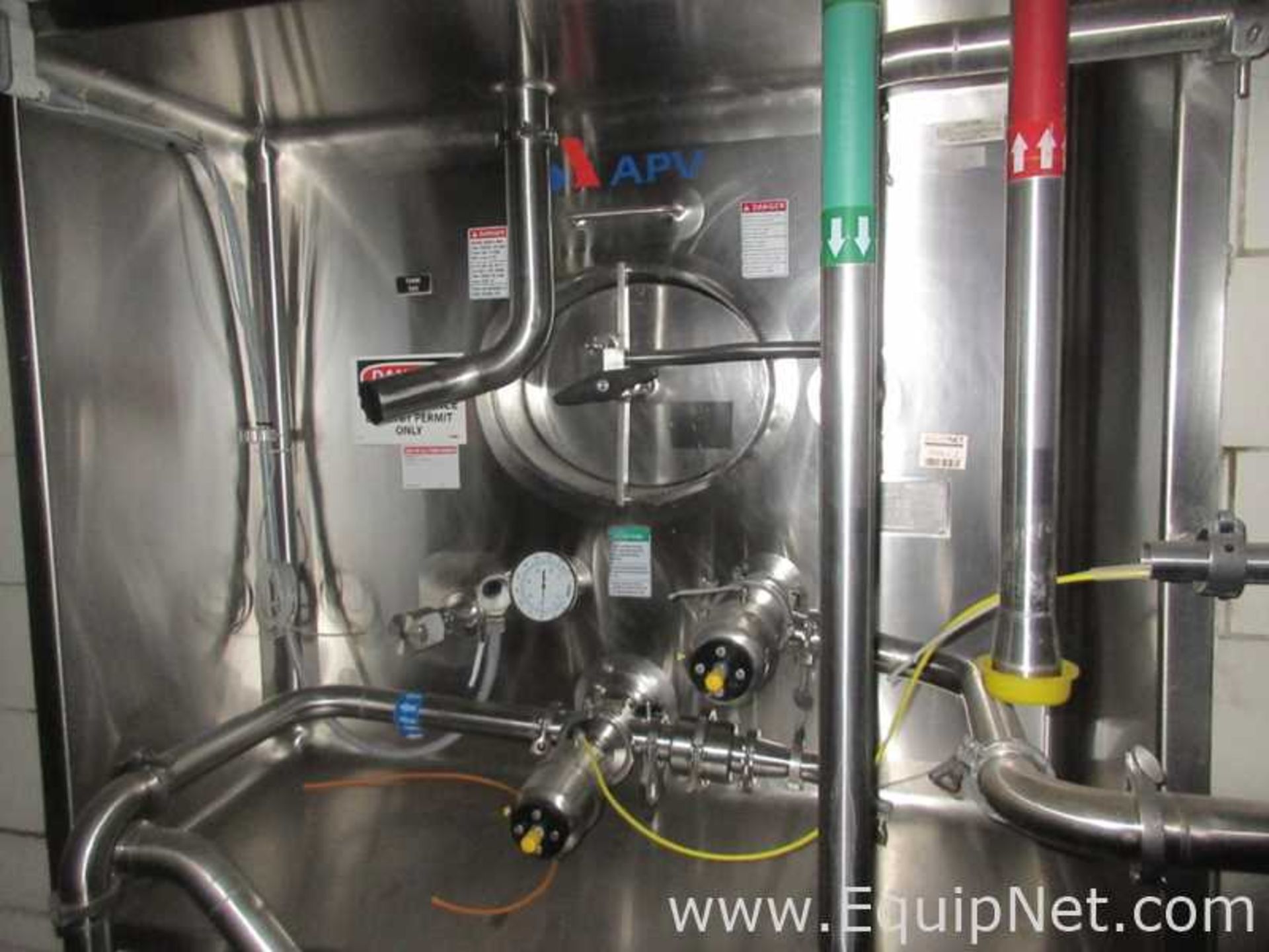 EQUIPNET LISTING #775976; REMOVAL COST: $34,100.00; DESCRIPTION: APV Crepaco 6000 Gallon Stainless - Image 3 of 12