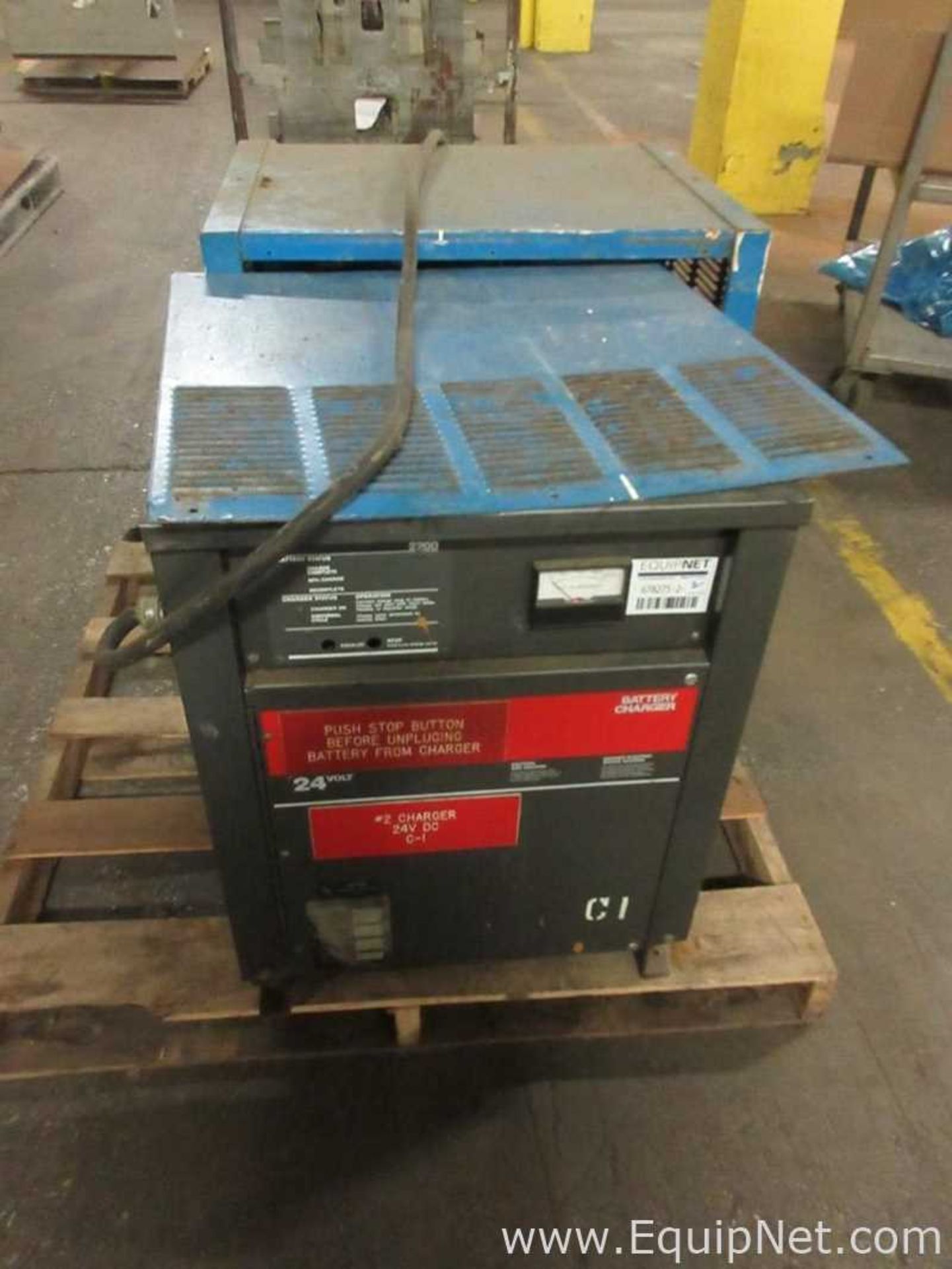 EQUIPNET LISTING #678275; REMOVAL COST: $0; DESCRIPTION: Exide System 3000 and One Ohter 24 Volt - Image 8 of 9