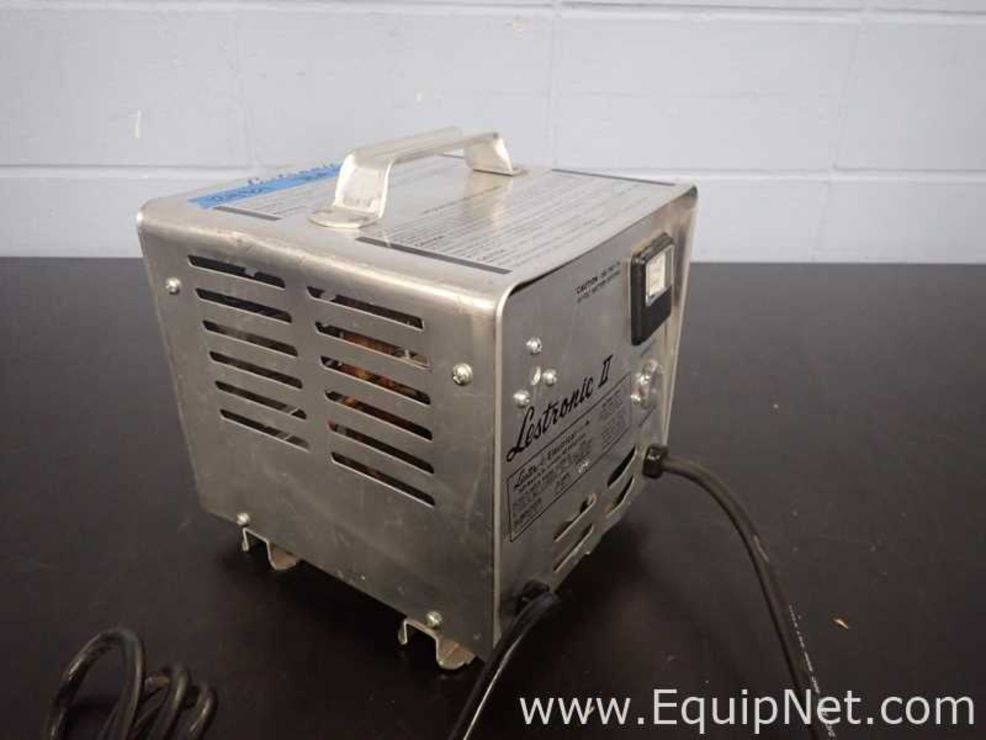 EQUIPNET LISTING #828507; REMOVAL COST: $5; MODEL: 9800; DESCRIPTION: Lester 09800 24DC Battery - Image 3 of 6