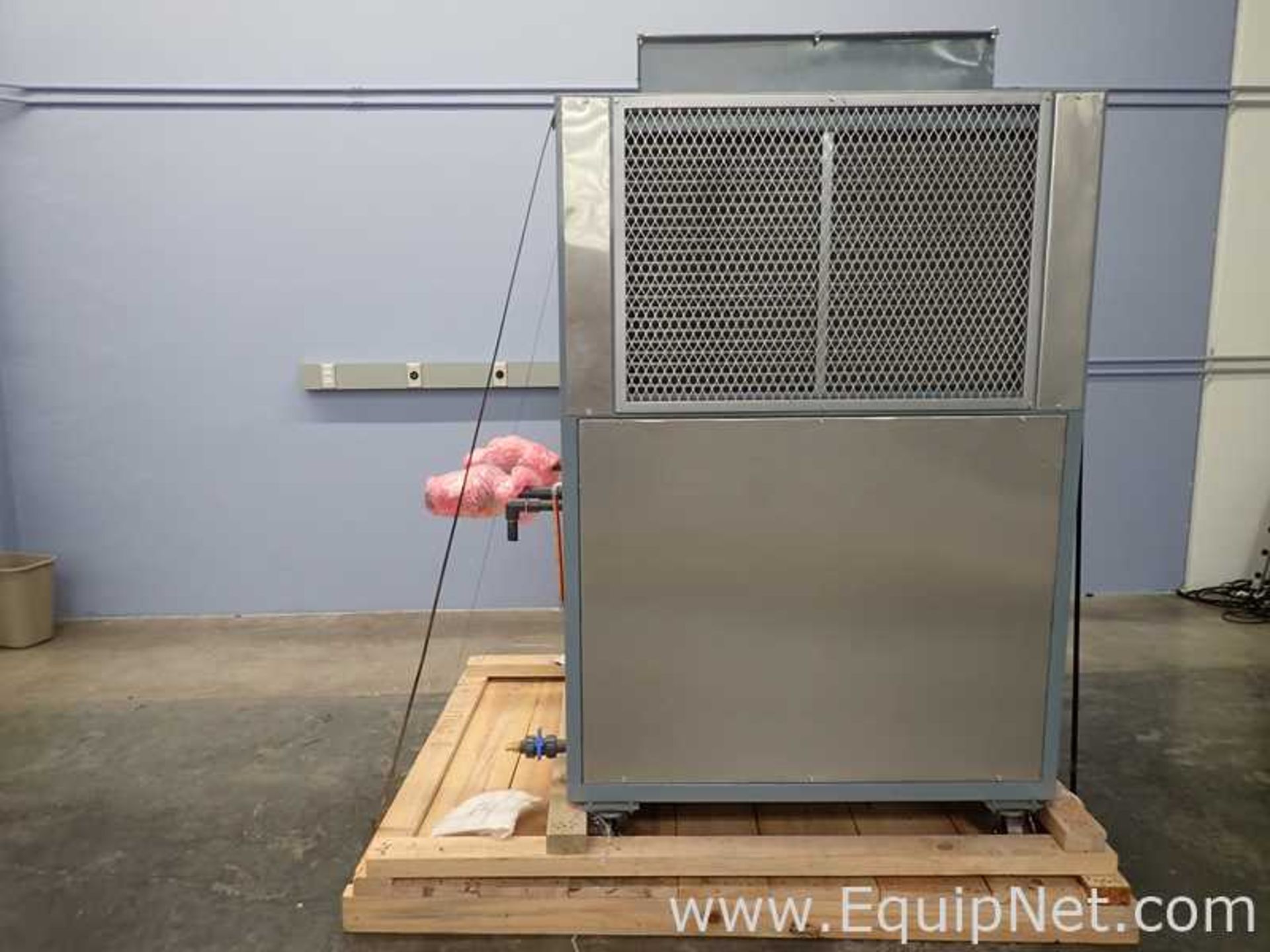 EQUIPNET LISTING #821856; REMOVAL COST: $40; MODEL: ALFASH51C; DESCRIPTION: Alfaro ALFASH51C Chiller - Image 12 of 19