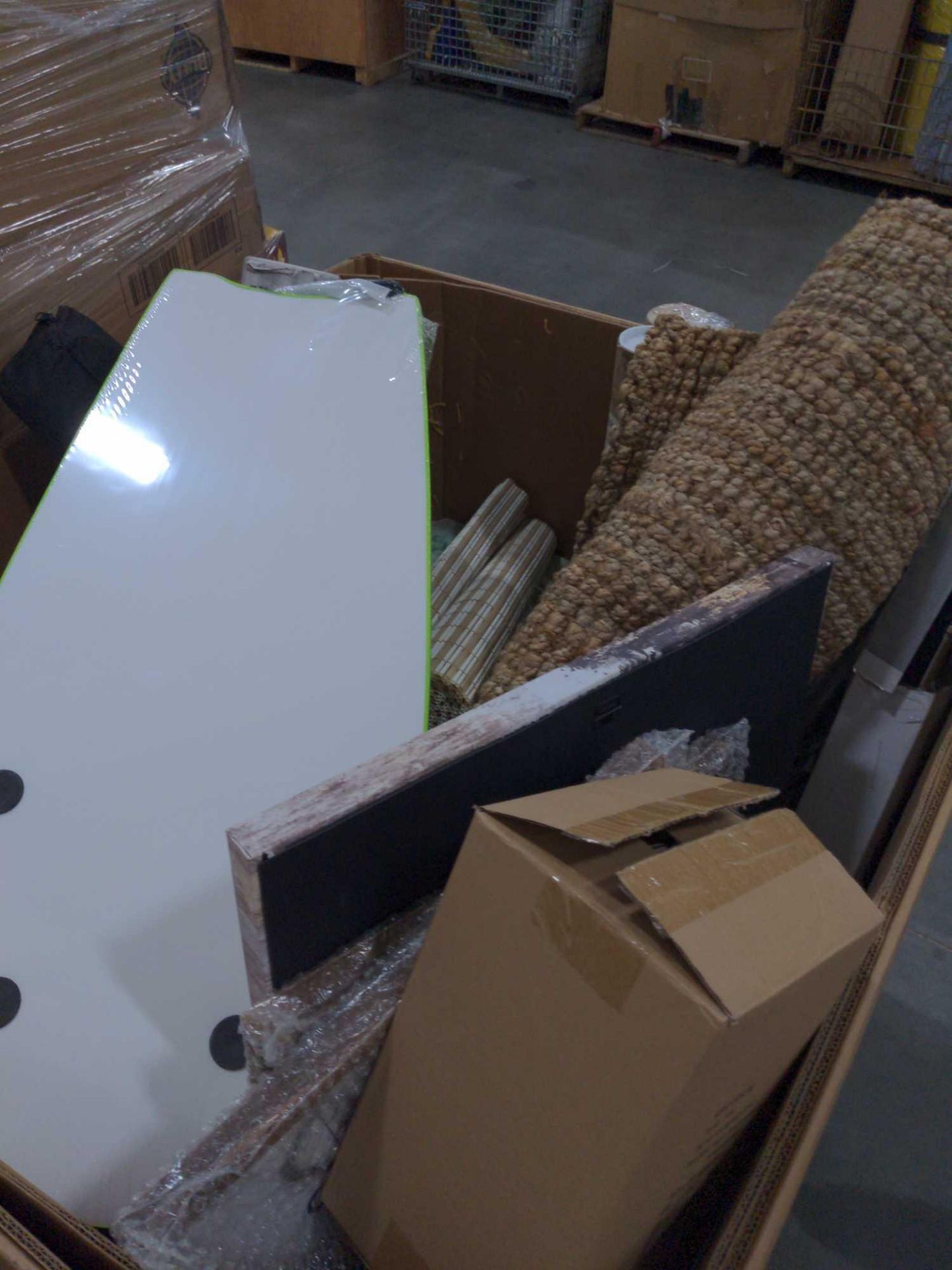 Two Pallets - Image 6 of 9