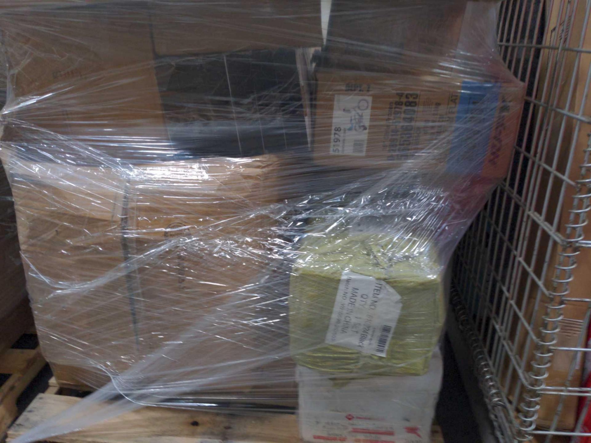 Two Pallets - Image 8 of 9