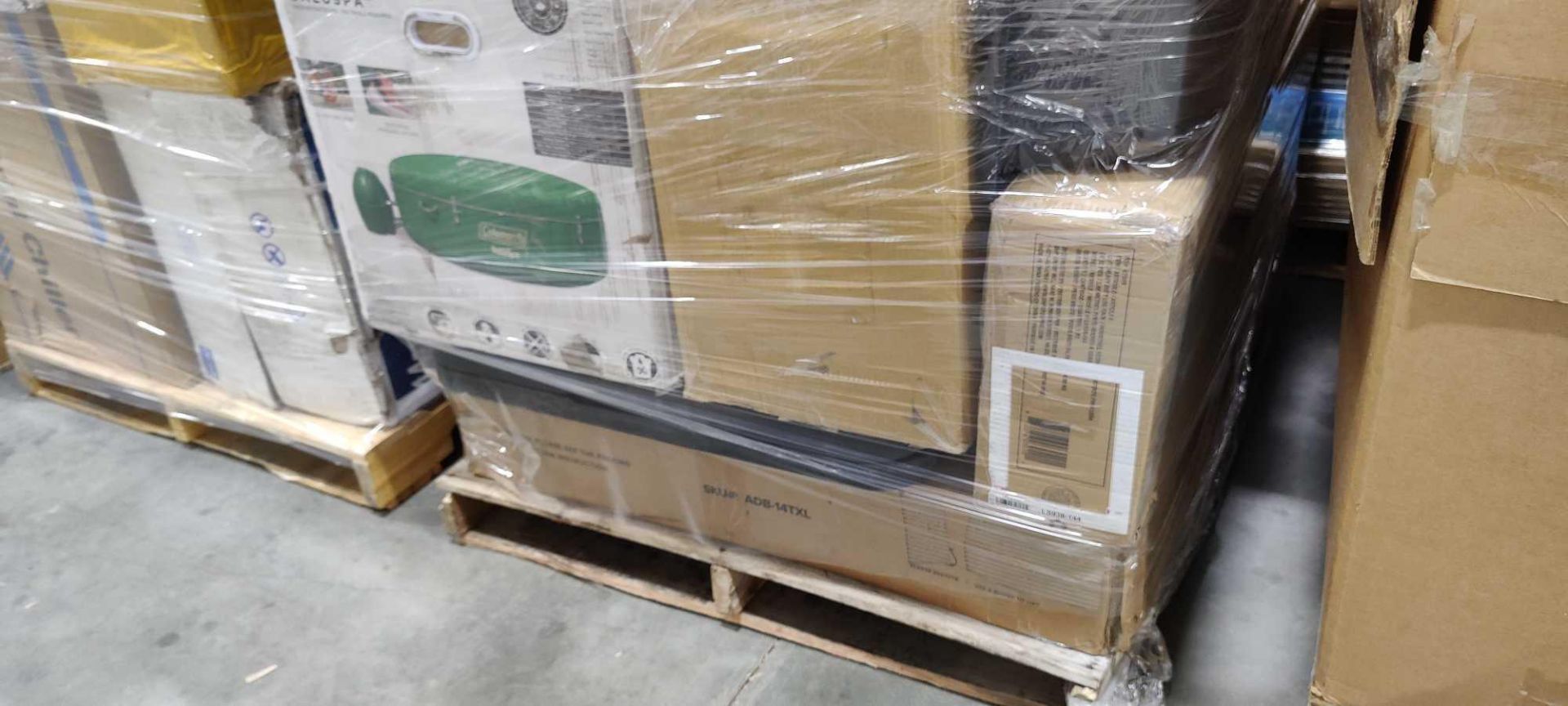 Two Pallets - Image 11 of 18