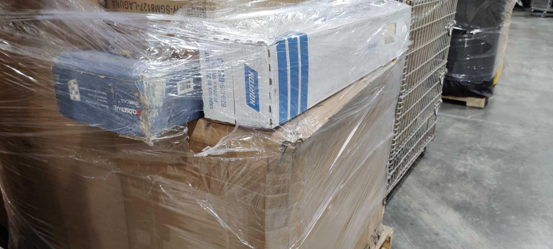 Two Pallets - Image 11 of 11