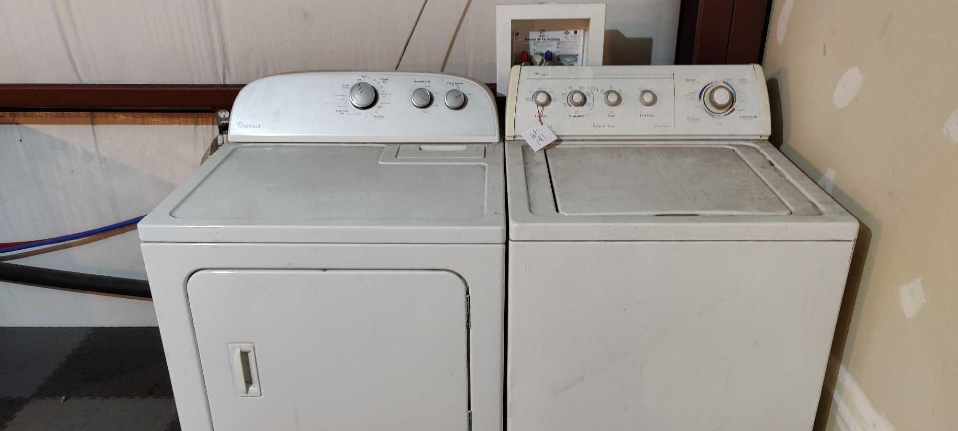 Whirlpool washer and gas dryer - Image 2 of 2