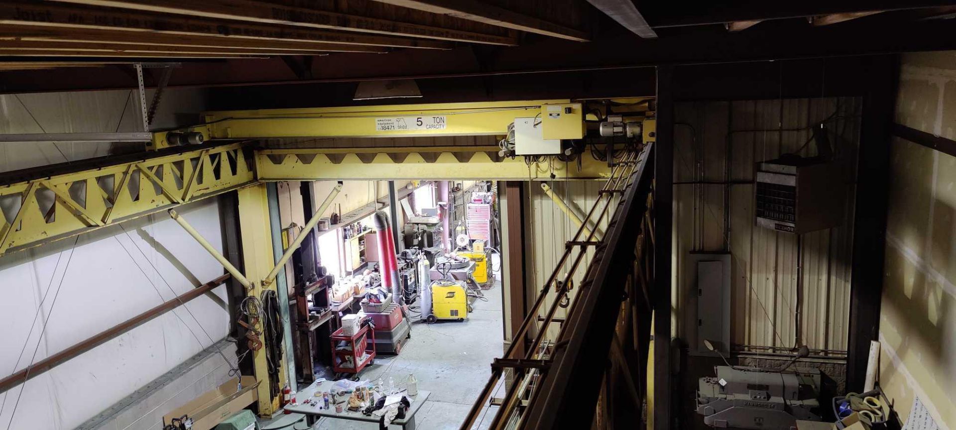 Yellow overhead crane p&h 5ton with approximately 36ft x 20ft of track - Image 11 of 11