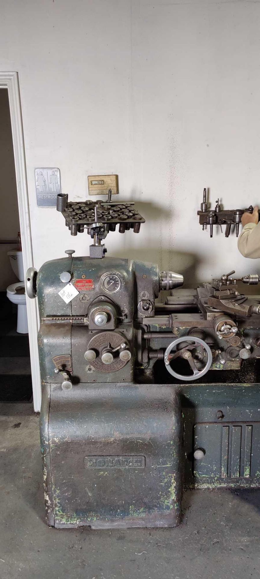 Monarch machine tool co. Lathe with tooling - Image 7 of 7