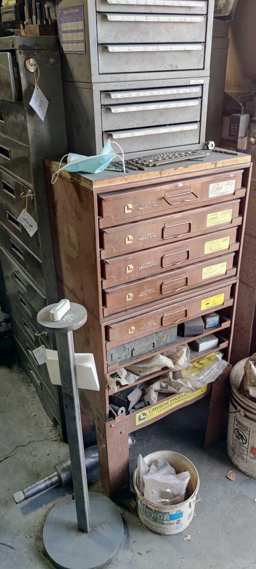 Tool boxes with numerous tooling - Image 19 of 19