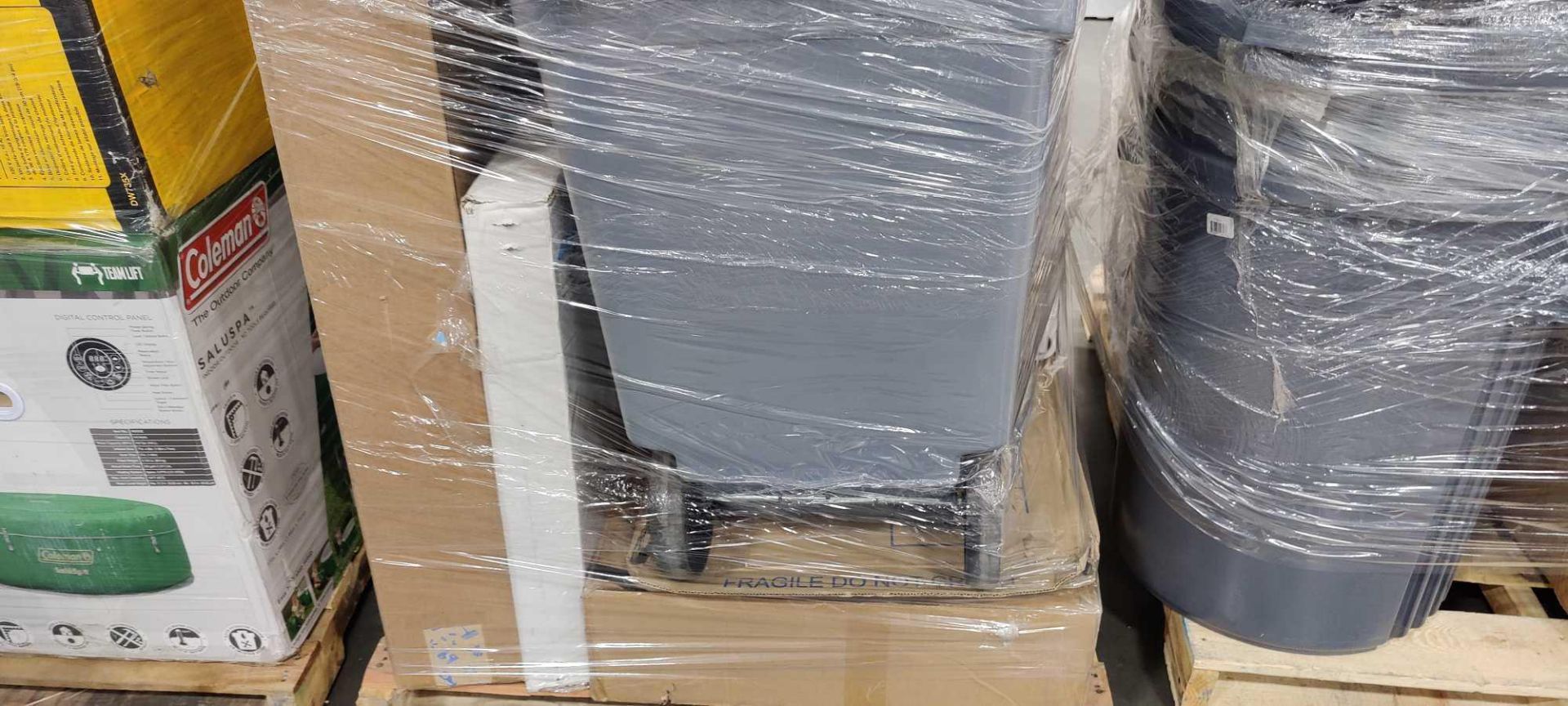 Two Pallets - Image 10 of 16