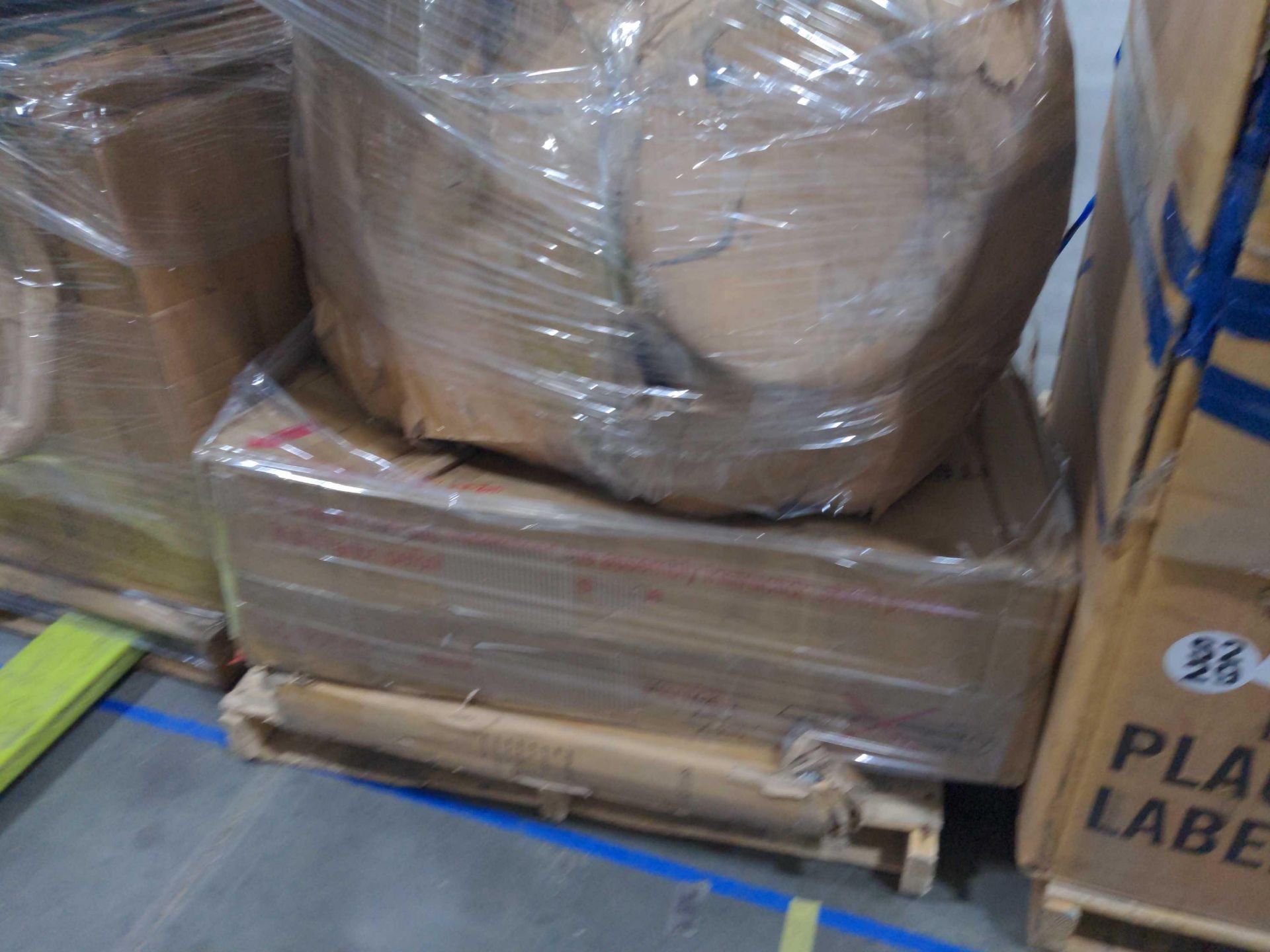 Two Pallets - Image 6 of 9