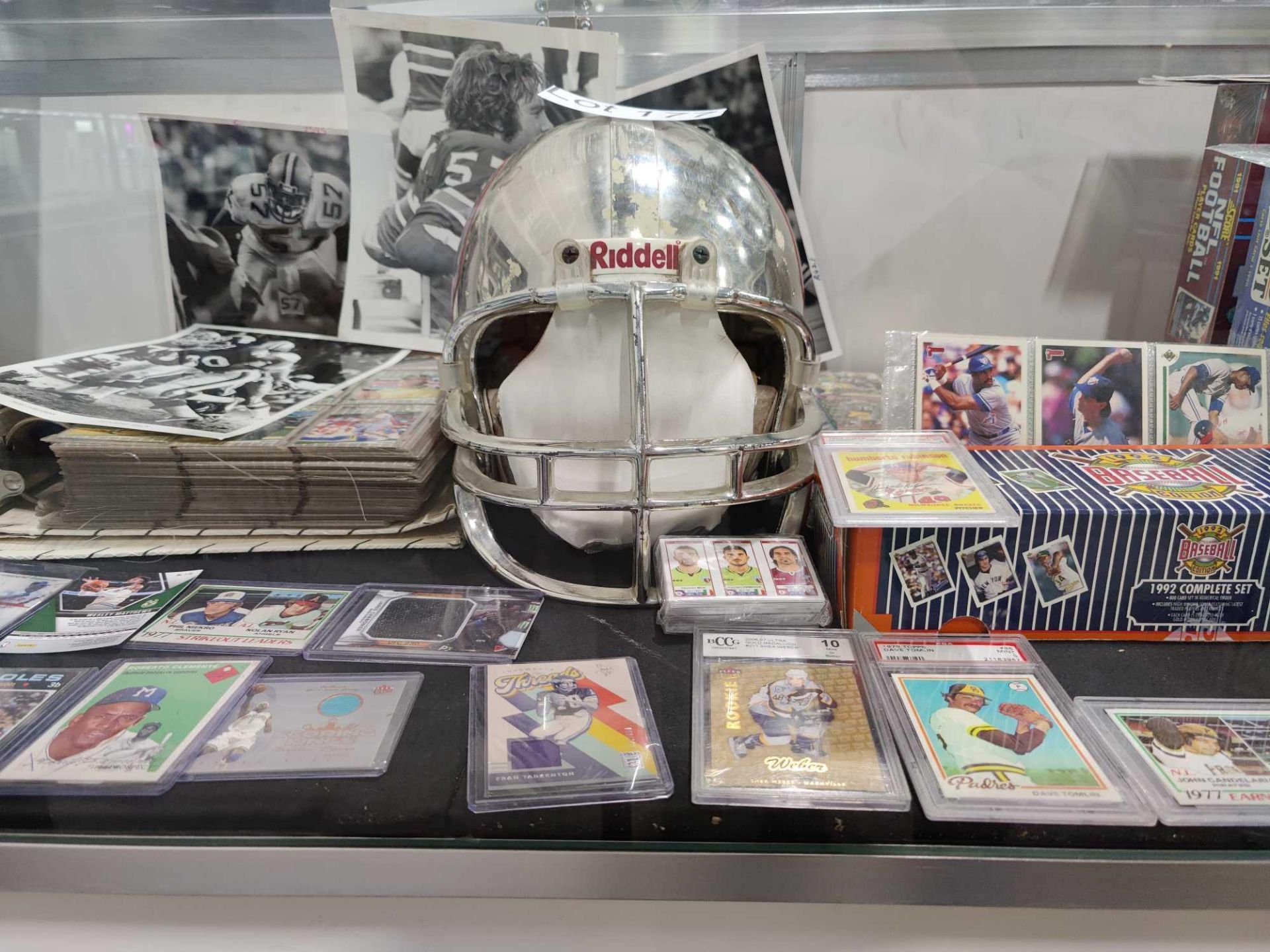 Sports Memorabilia - Image 5 of 7