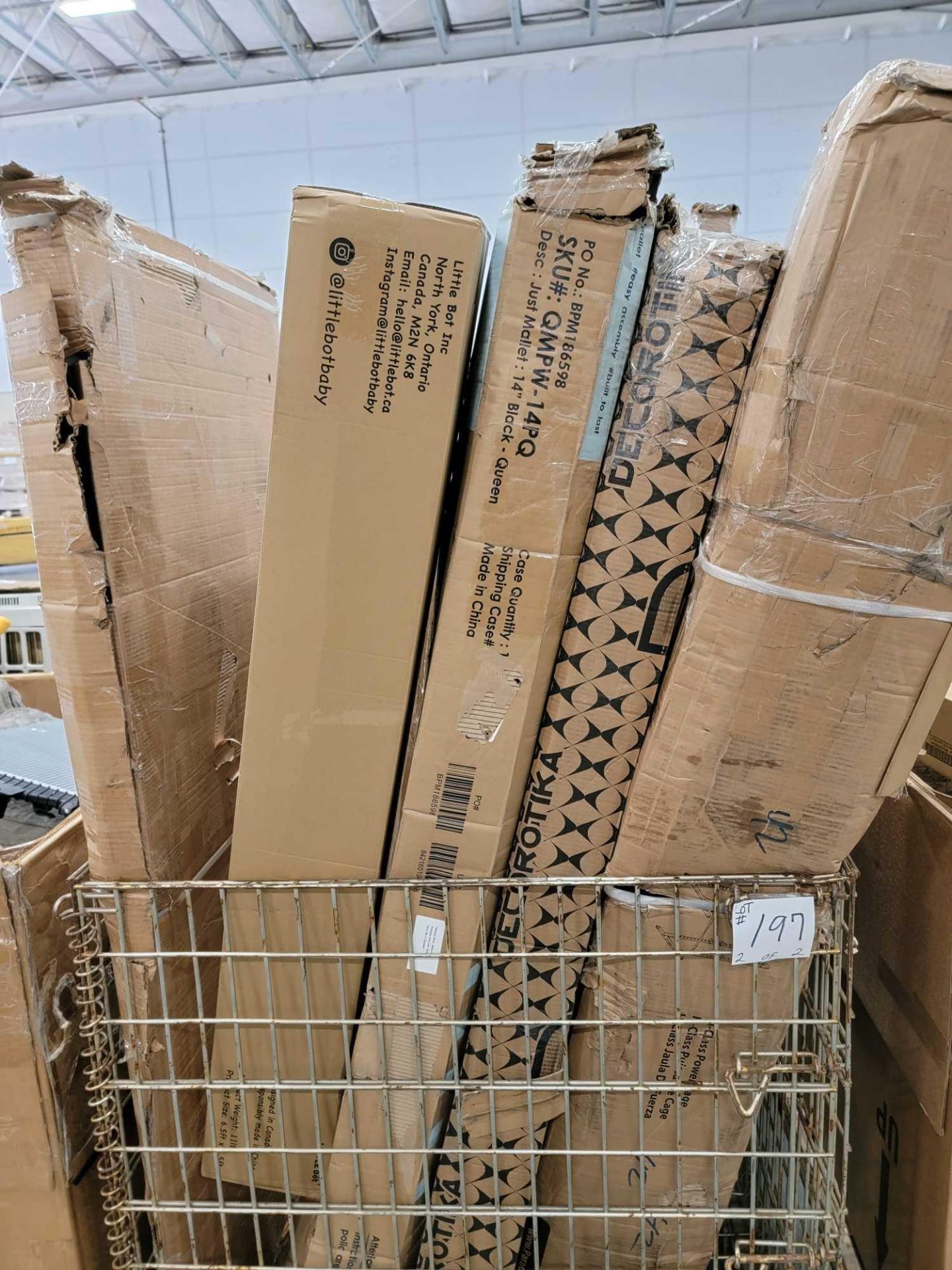 Two Pallets - Image 21 of 32