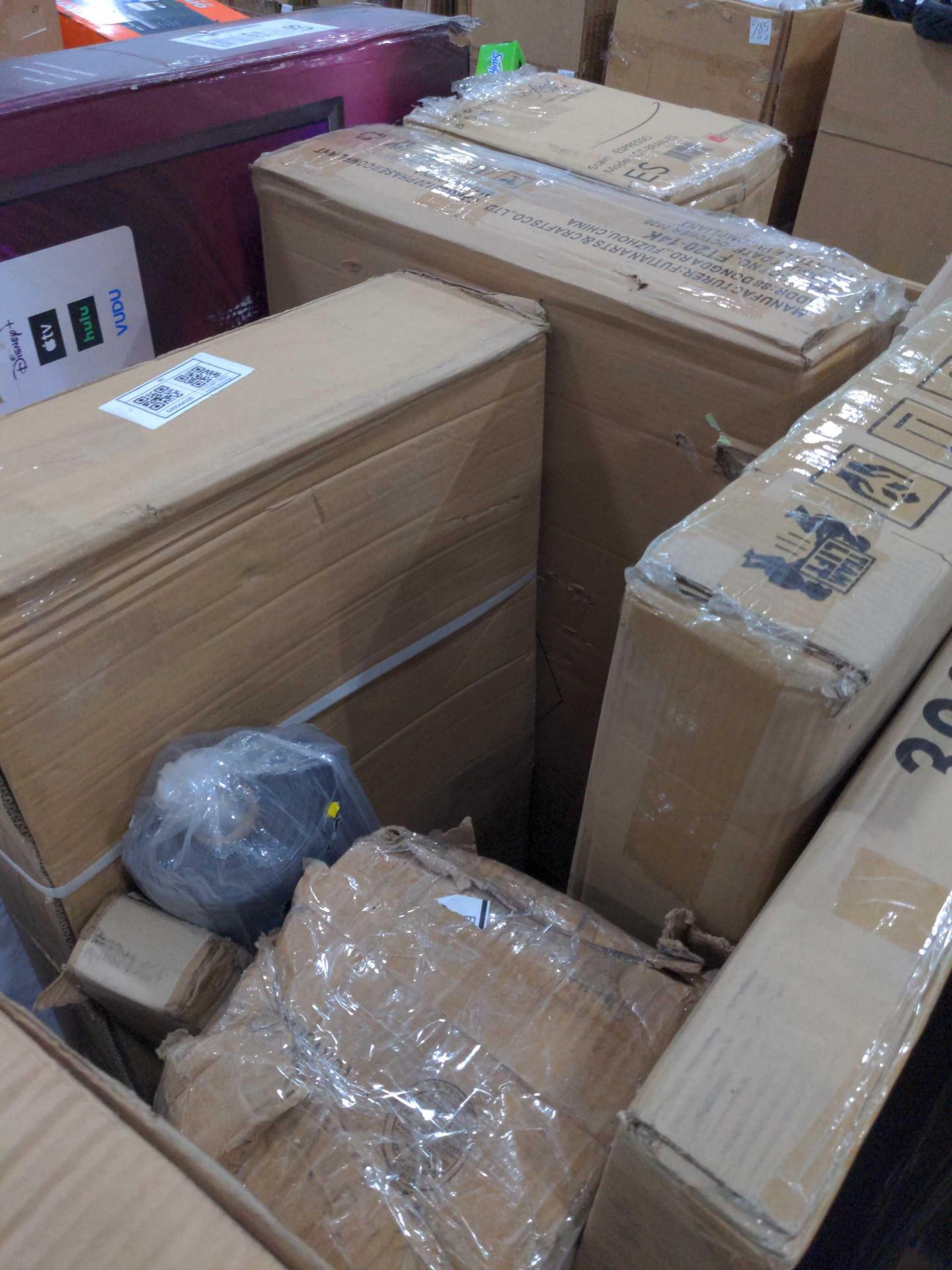 Two Pallets - Image 9 of 9