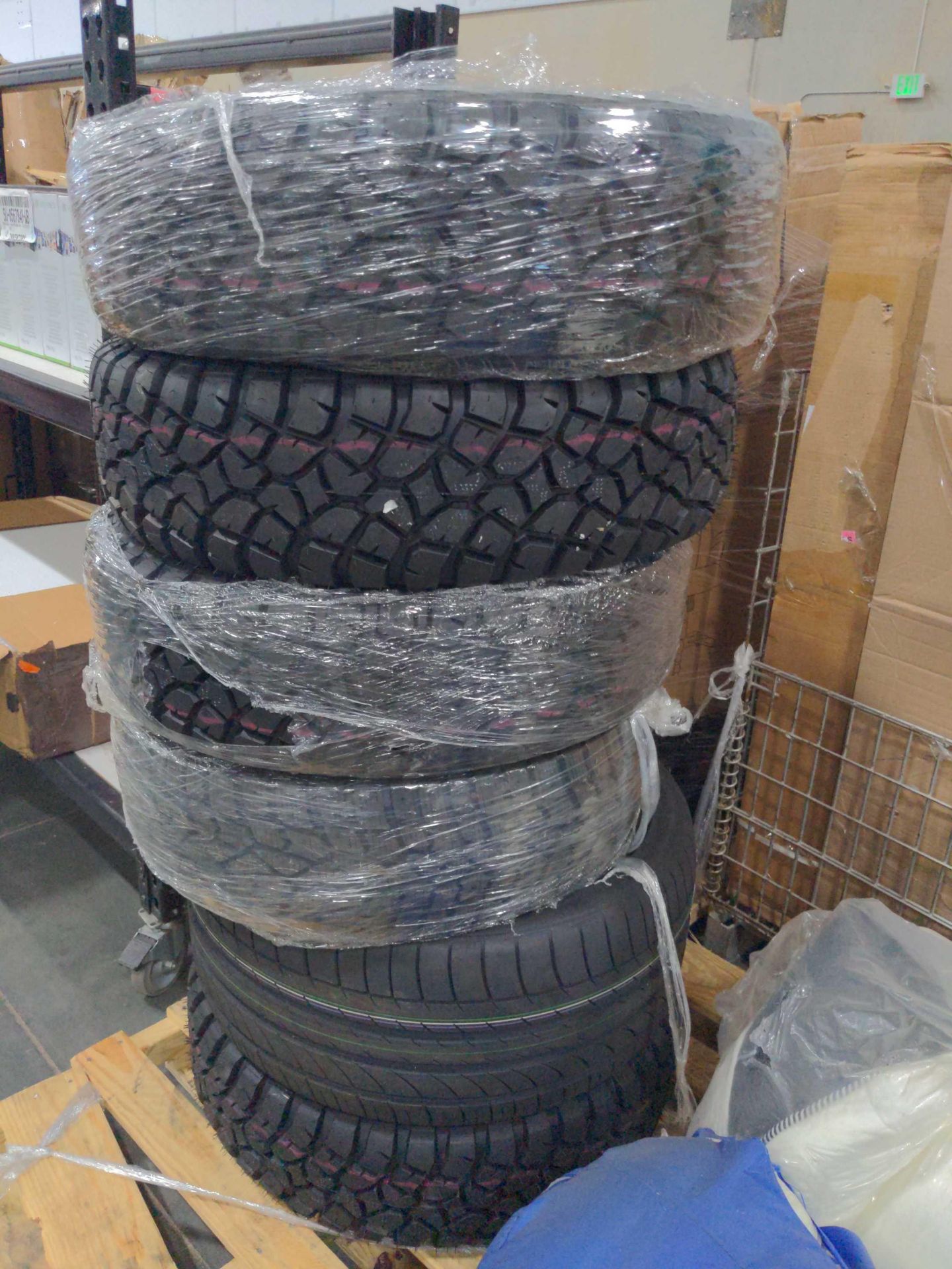 Tires - Image 3 of 3