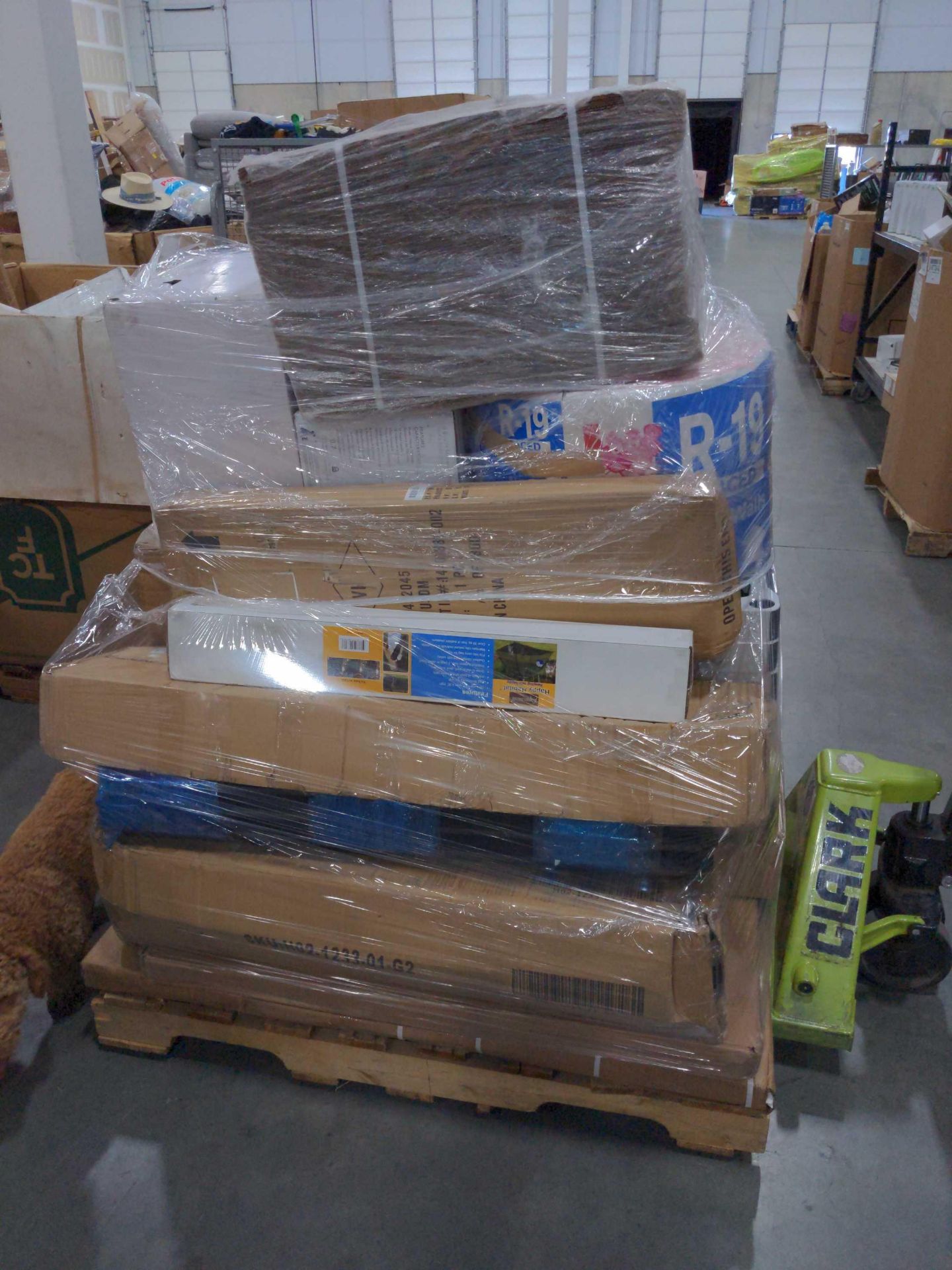 Two Pallets - Image 11 of 11