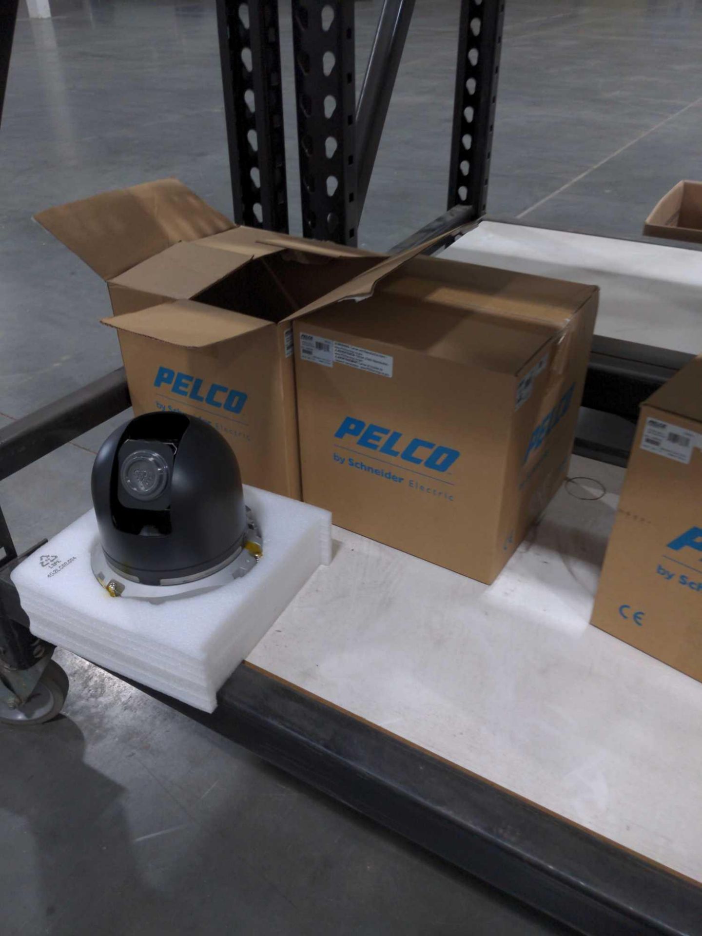 Pelco Cameras - Image 5 of 7