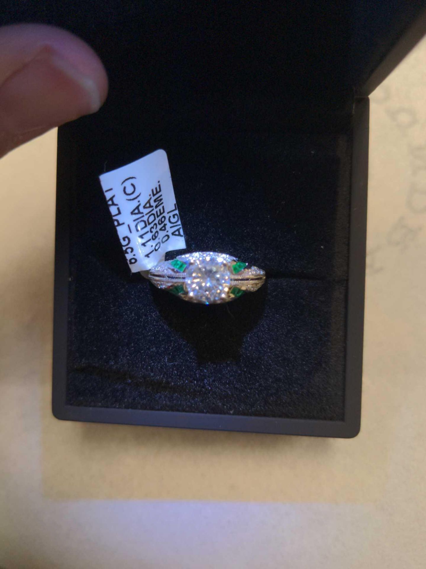 Diamond & Emerald Ring - Image 2 of 11
