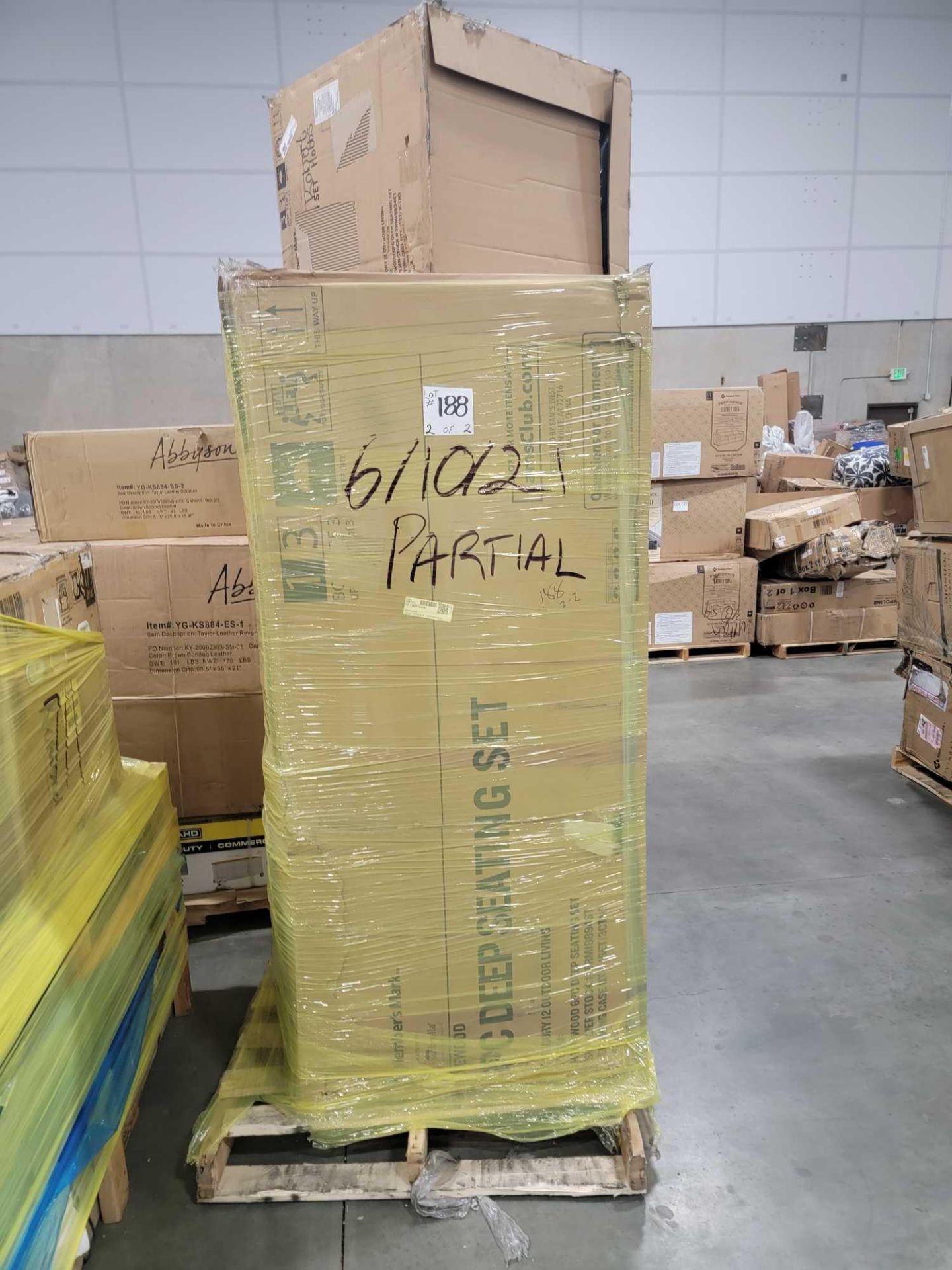 Two Pallets - Image 6 of 9