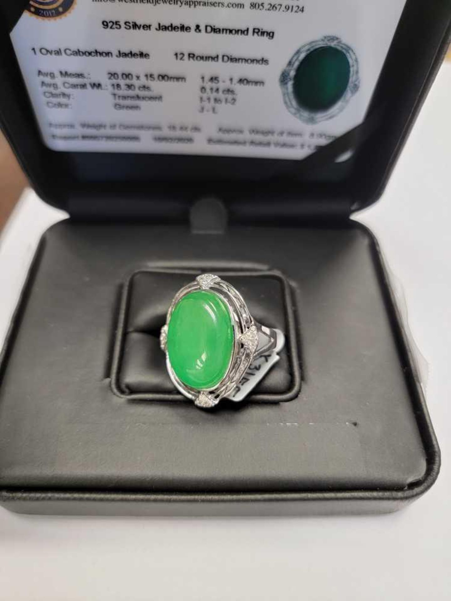 silver and jadeite ring - Image 4 of 6