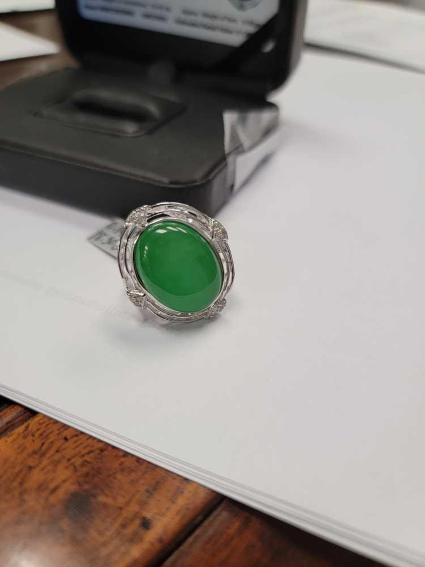 silver and jadeite ring - Image 6 of 6