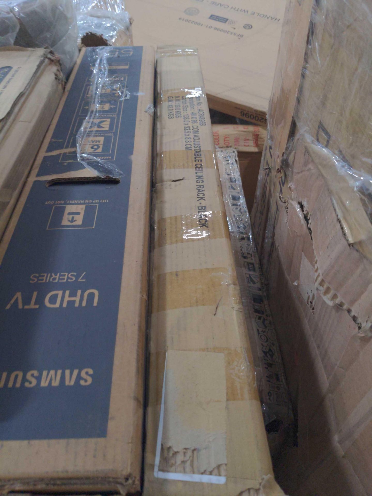 Two Pallets - Image 7 of 20