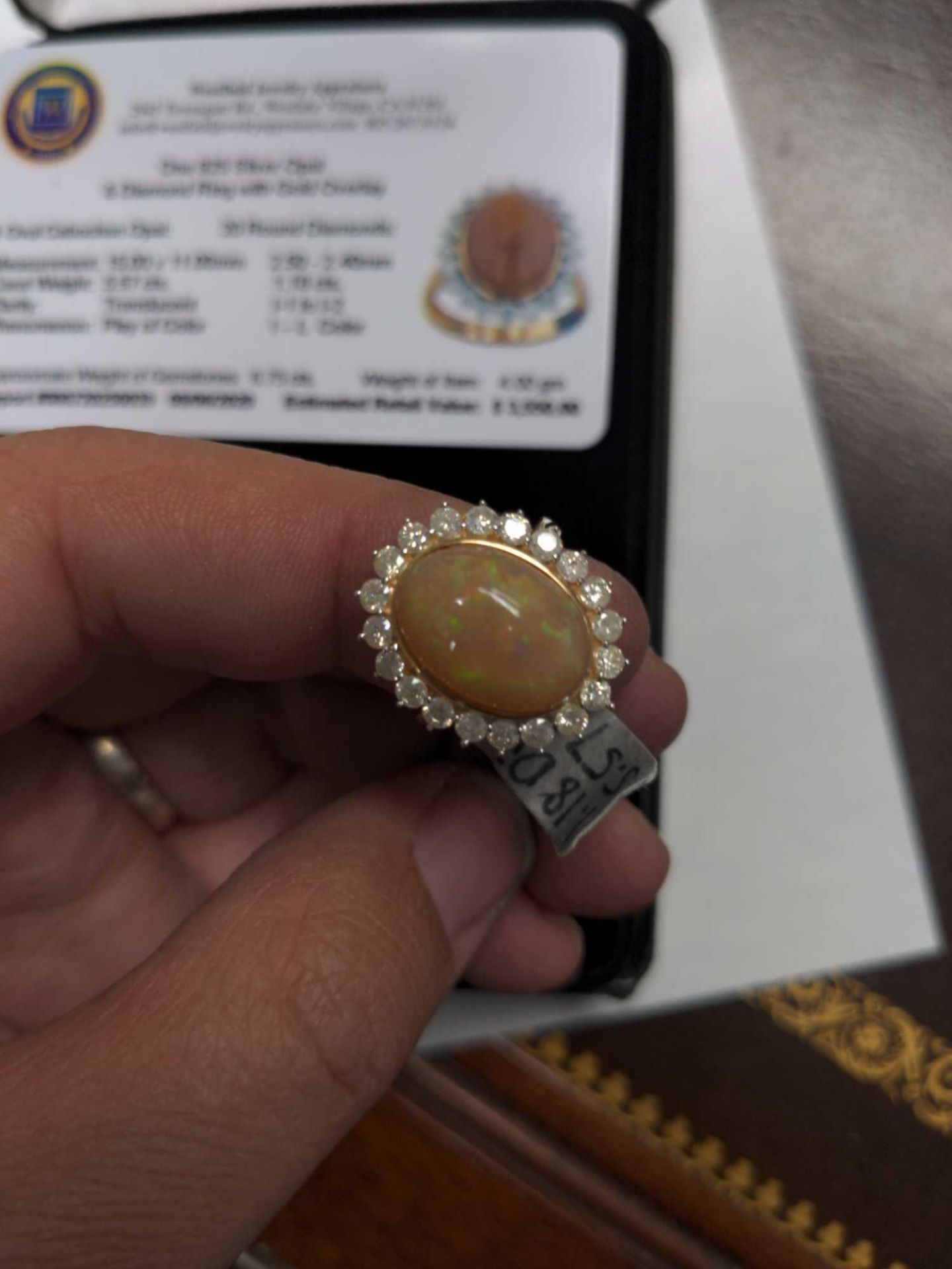 Opal & Diamong Ring - Image 4 of 8