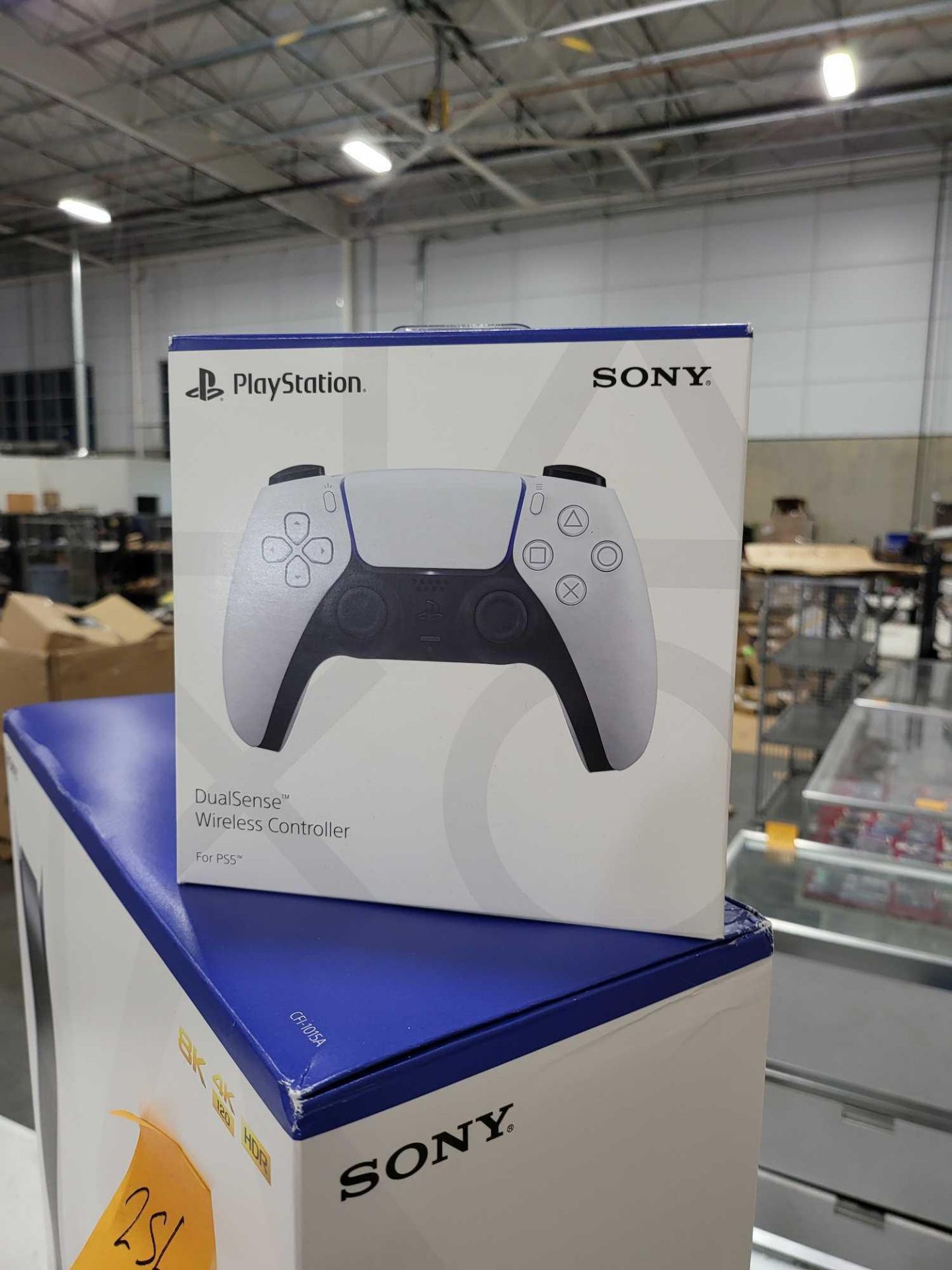 Sony PS5 with controller - Image 3 of 3