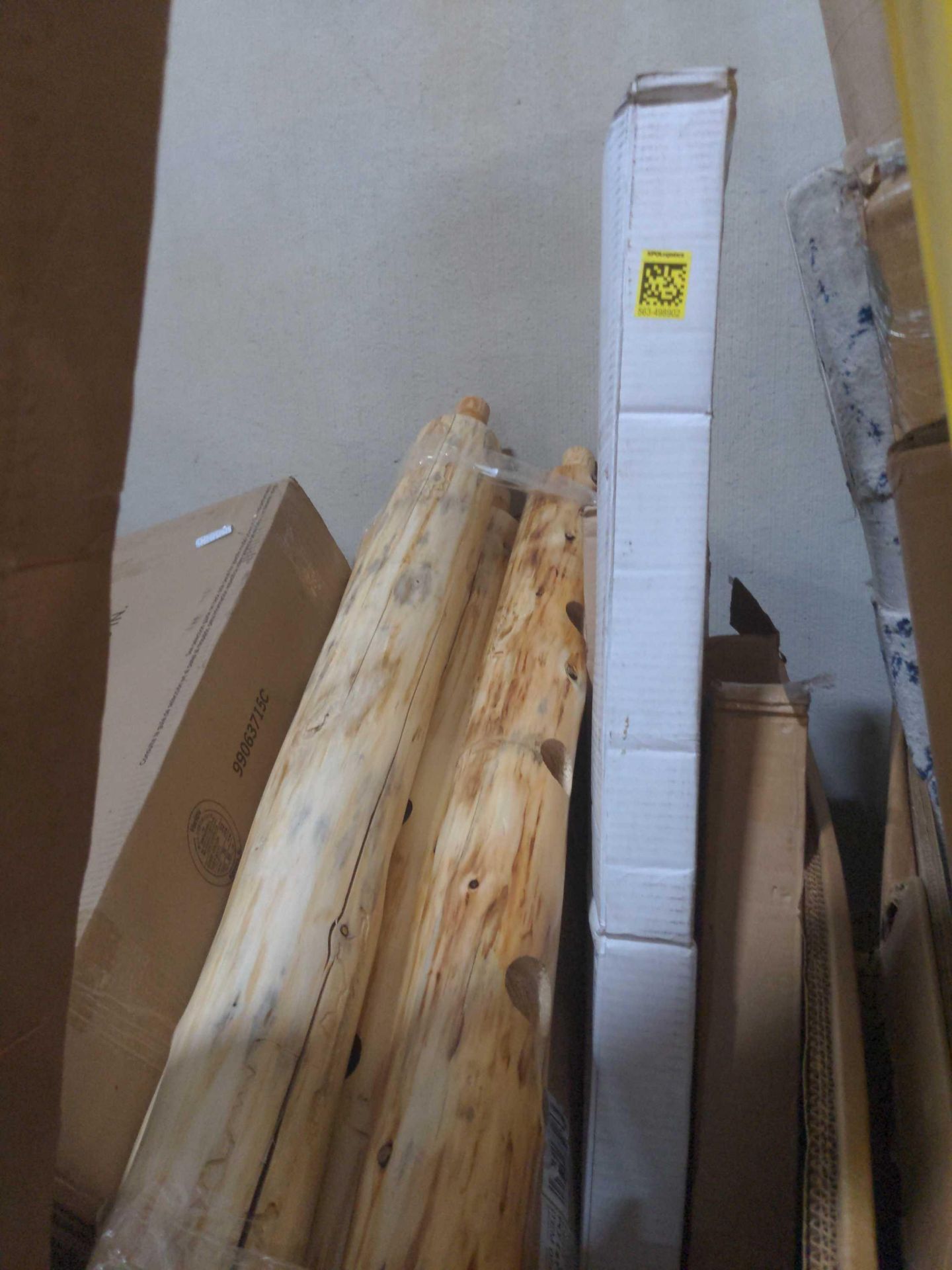 Two Pallets - Image 3 of 10