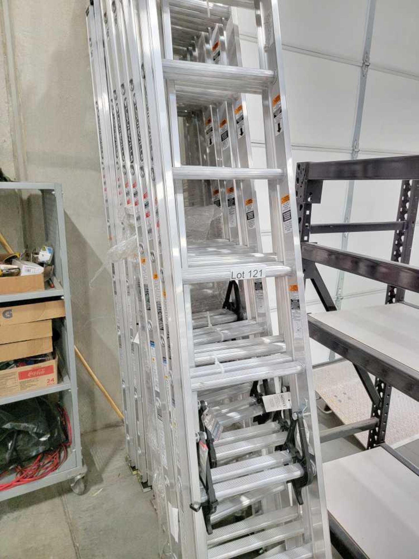 9 16' aluminum louisville ladders - Image 3 of 3