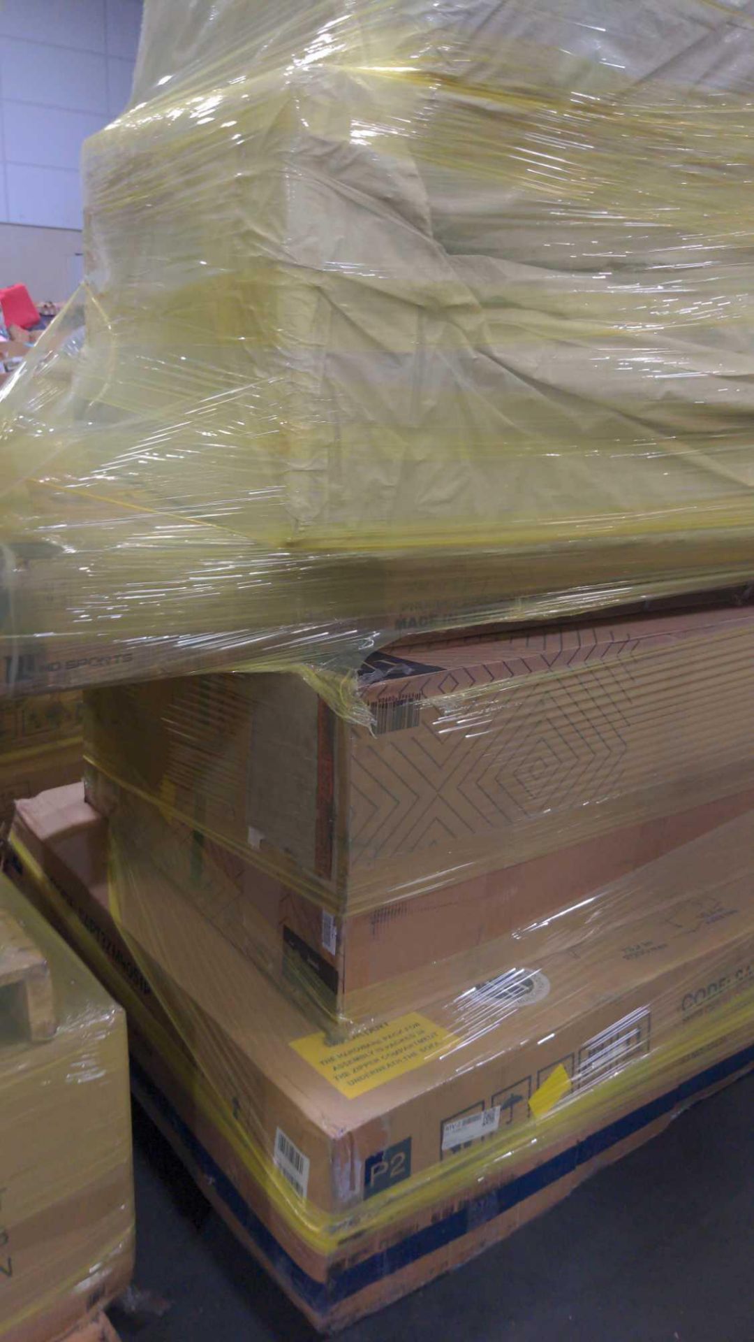 pallet of consoles, serta casual sleeper, sofas and more - Image 6 of 8