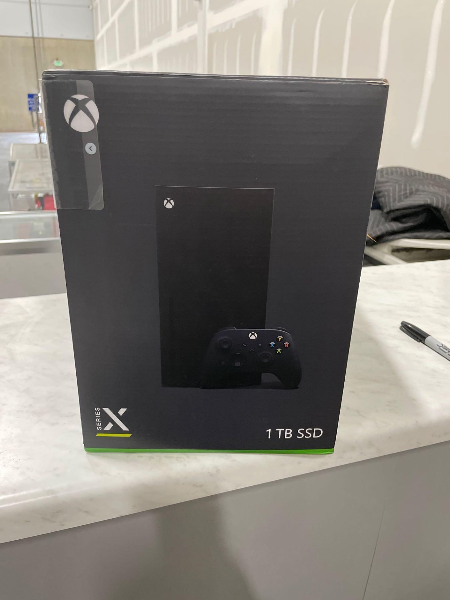 Xbox series x - Image 4 of 5