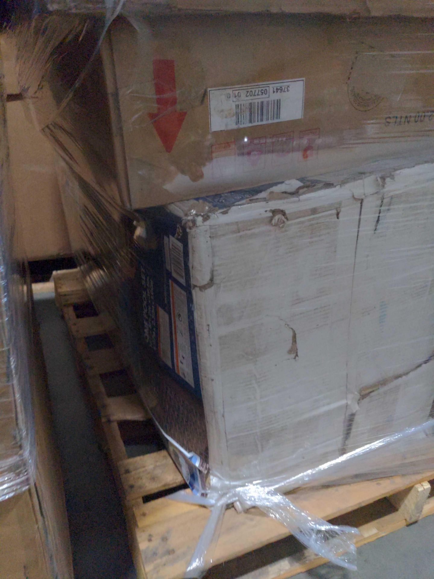 Two Pallets - Image 6 of 12