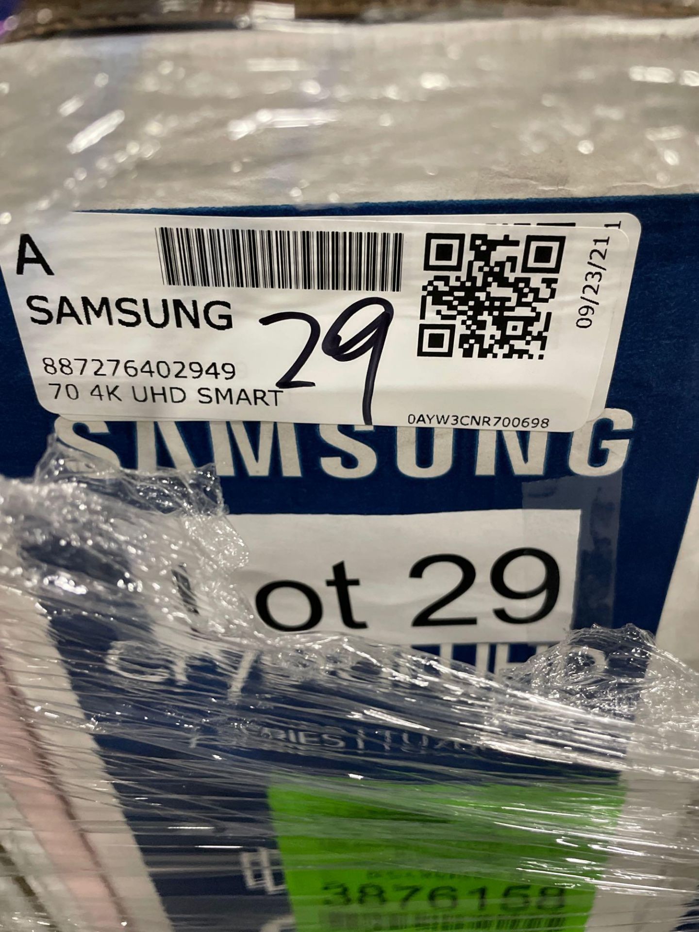 Samsung Crystal UHD 70" TV ( Grade A -Tested)