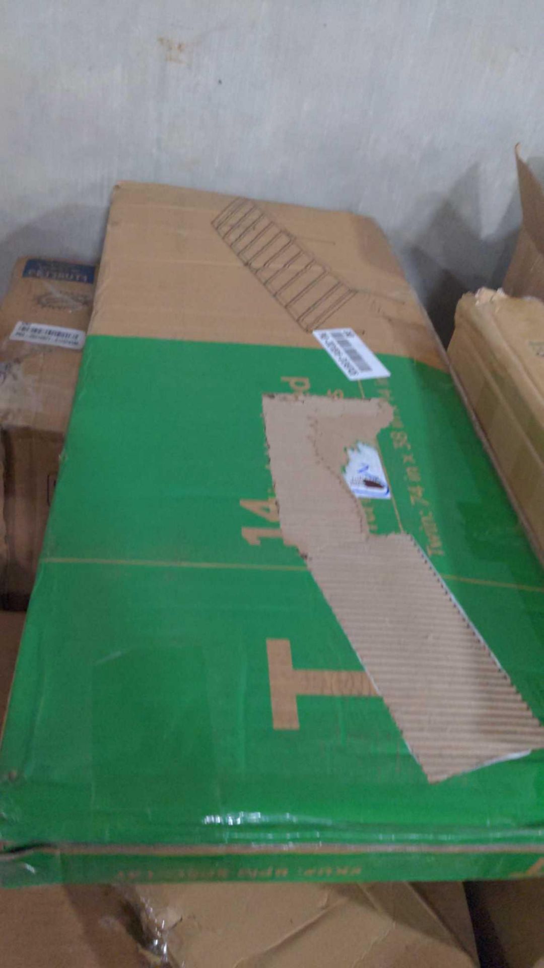 Two Pallets - Image 17 of 22