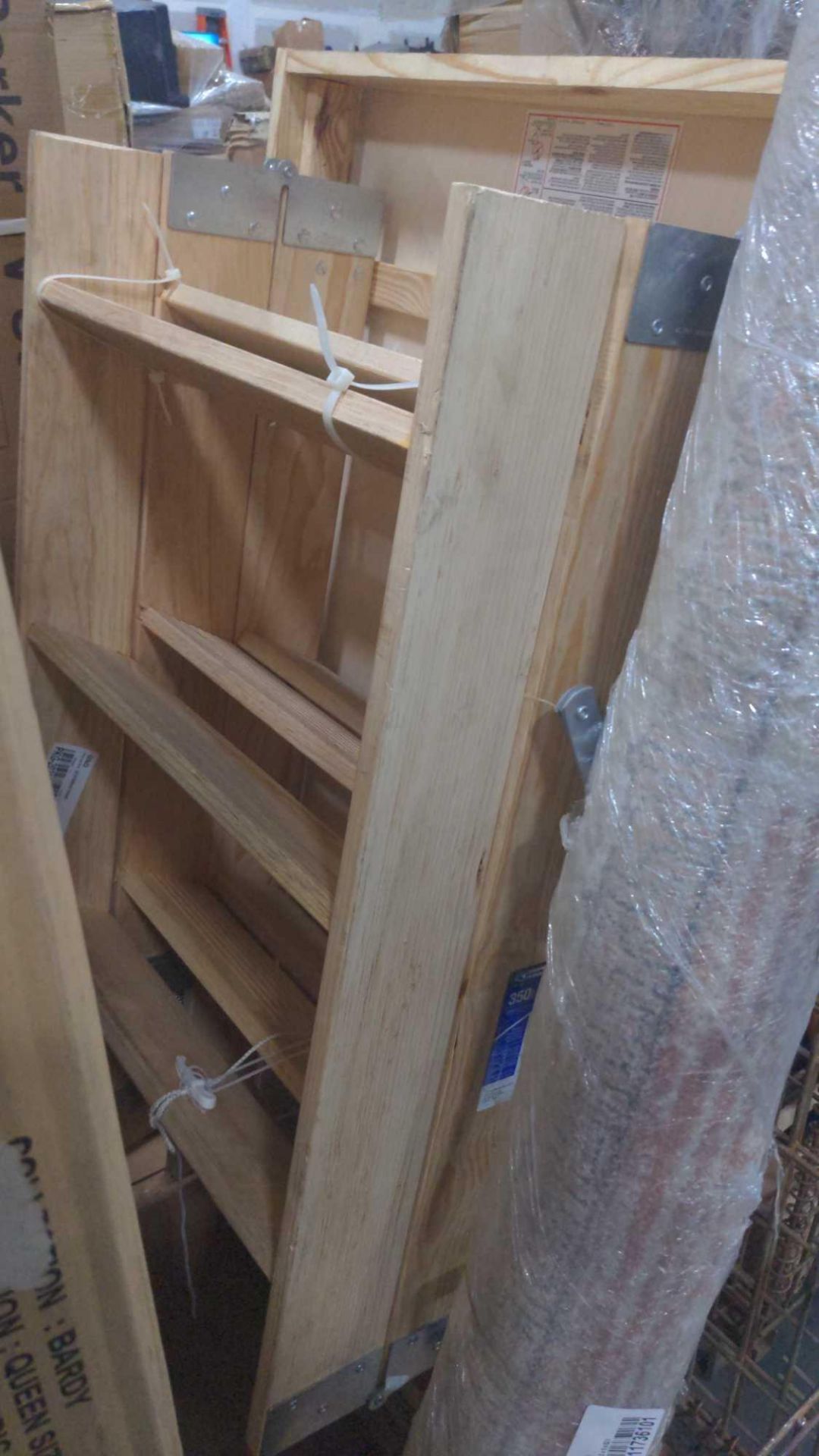 Two Pallets - Image 18 of 21