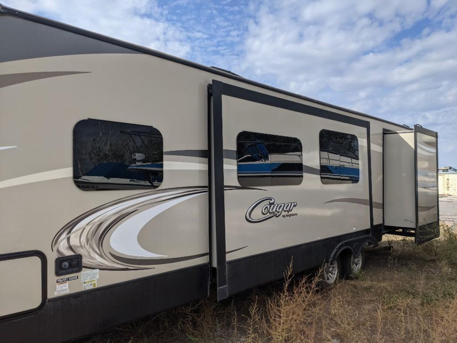 Keystone RV - Image 21 of 30