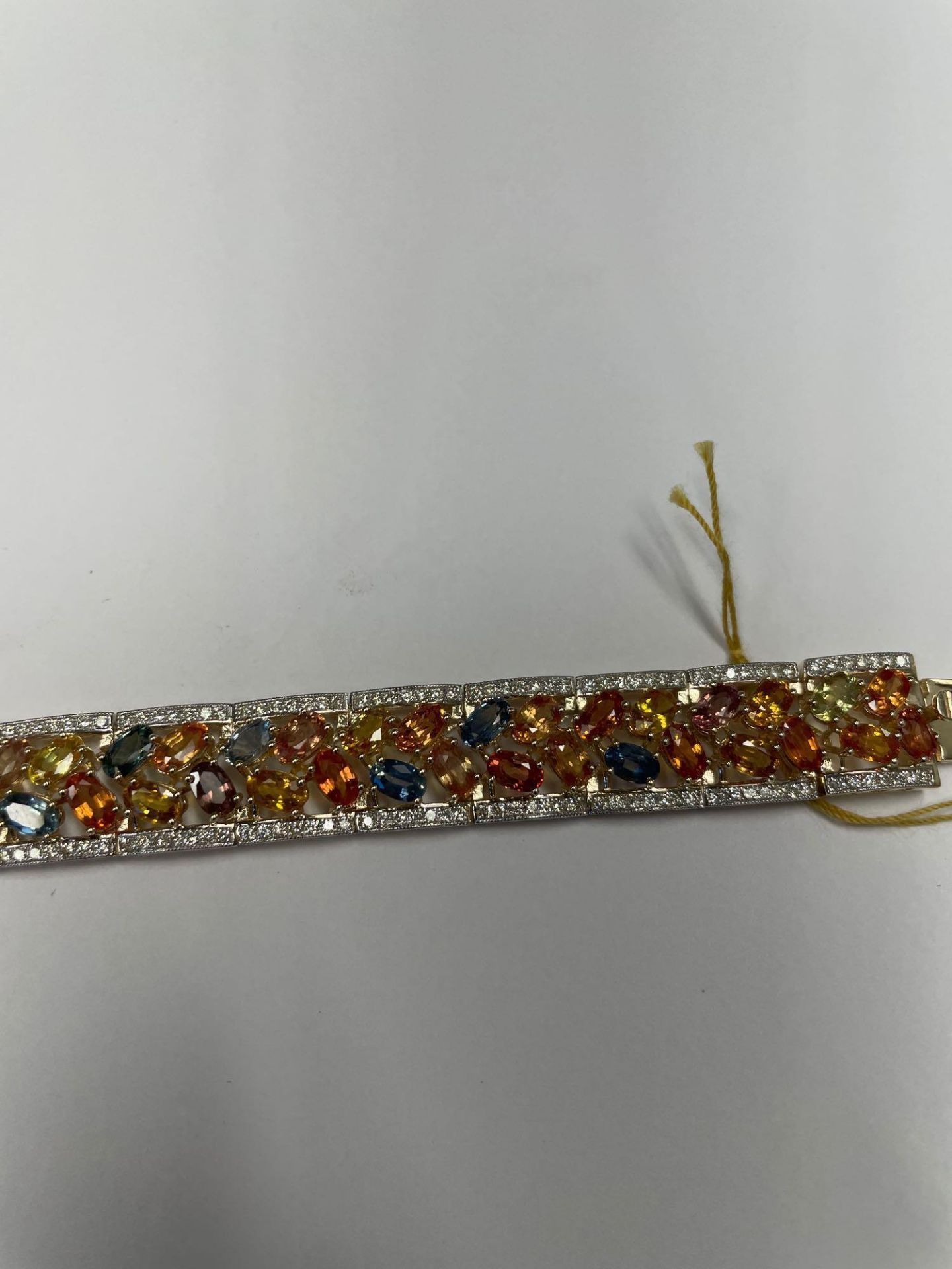 Sapphire and Diamond Bracelet, 14kt gold, 26.79 cts multi color sapphire, 1.83 Diamond - Image 4 of 7