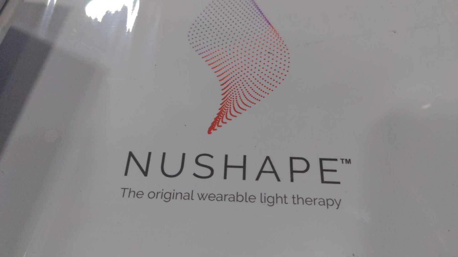 Nushape light therapy kits and more - Image 4 of 13