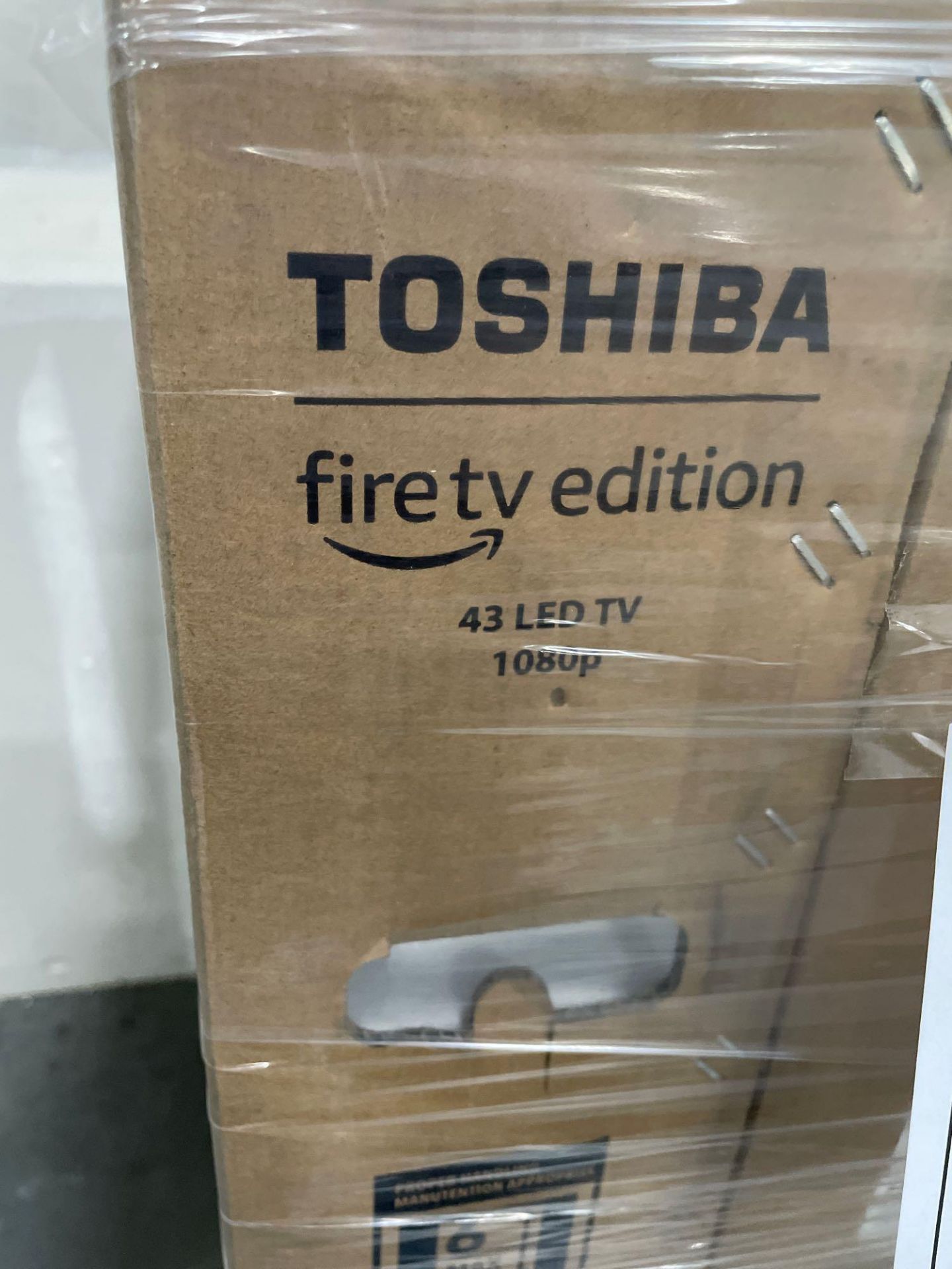 Toshiba TVs - Image 3 of 11