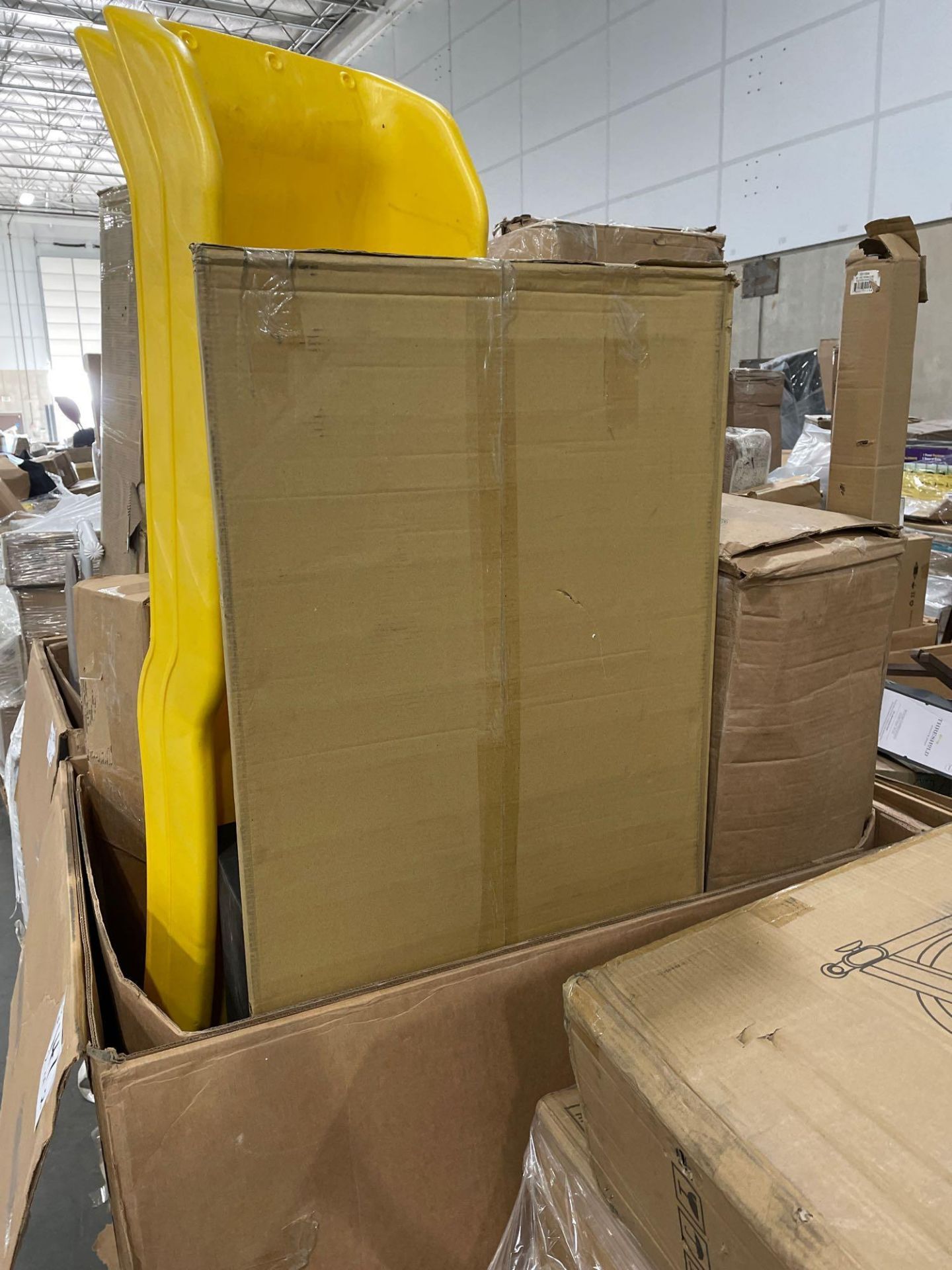 Two Pallets - Image 8 of 8
