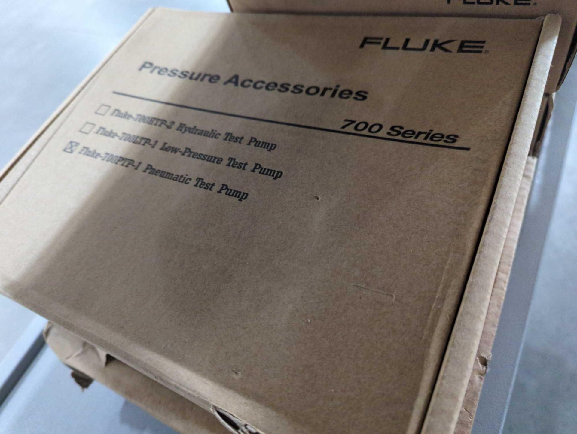 Fluke Documenting Process Calibrator - Image 10 of 11