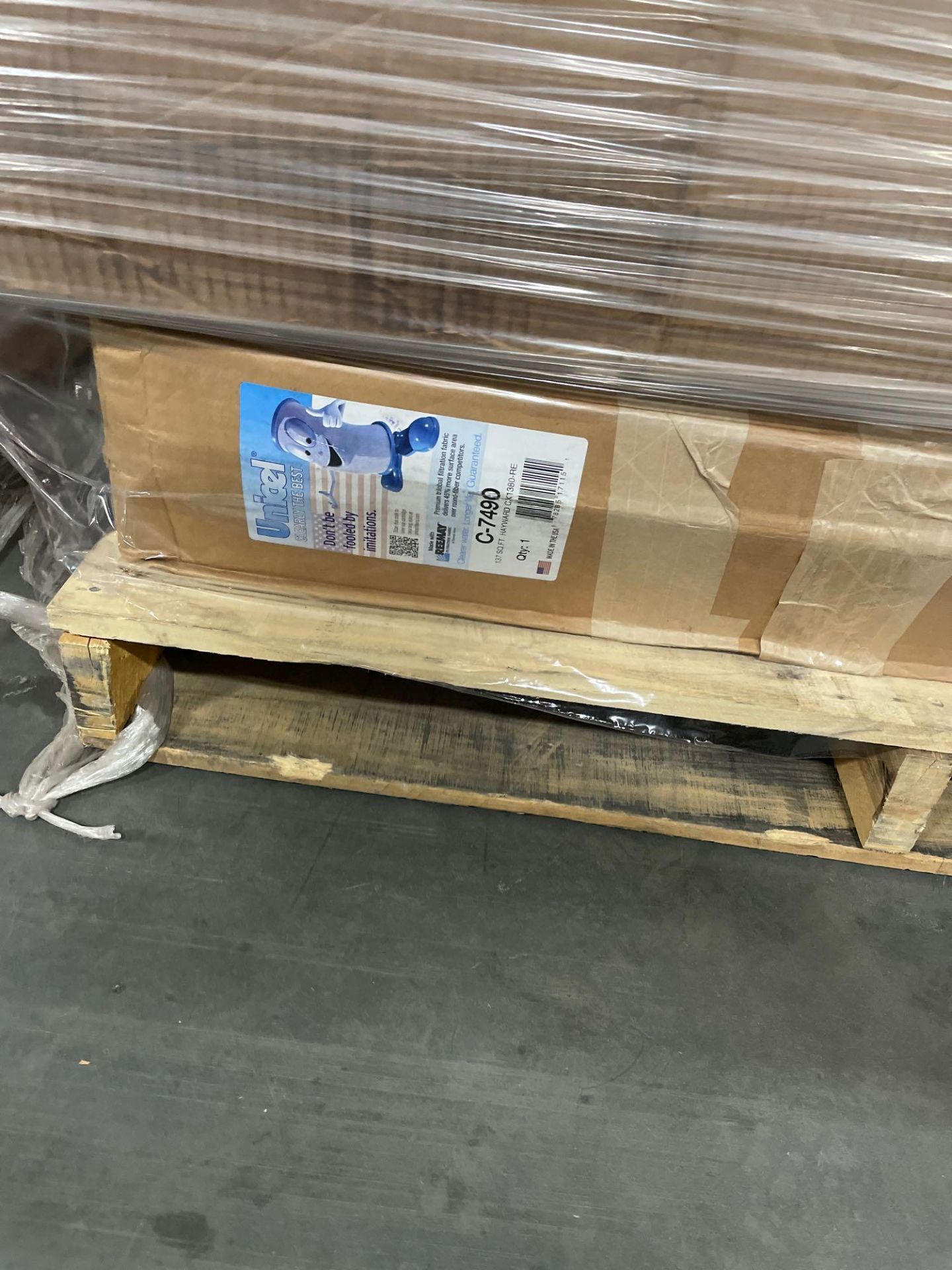 Two Pallets - Image 4 of 8
