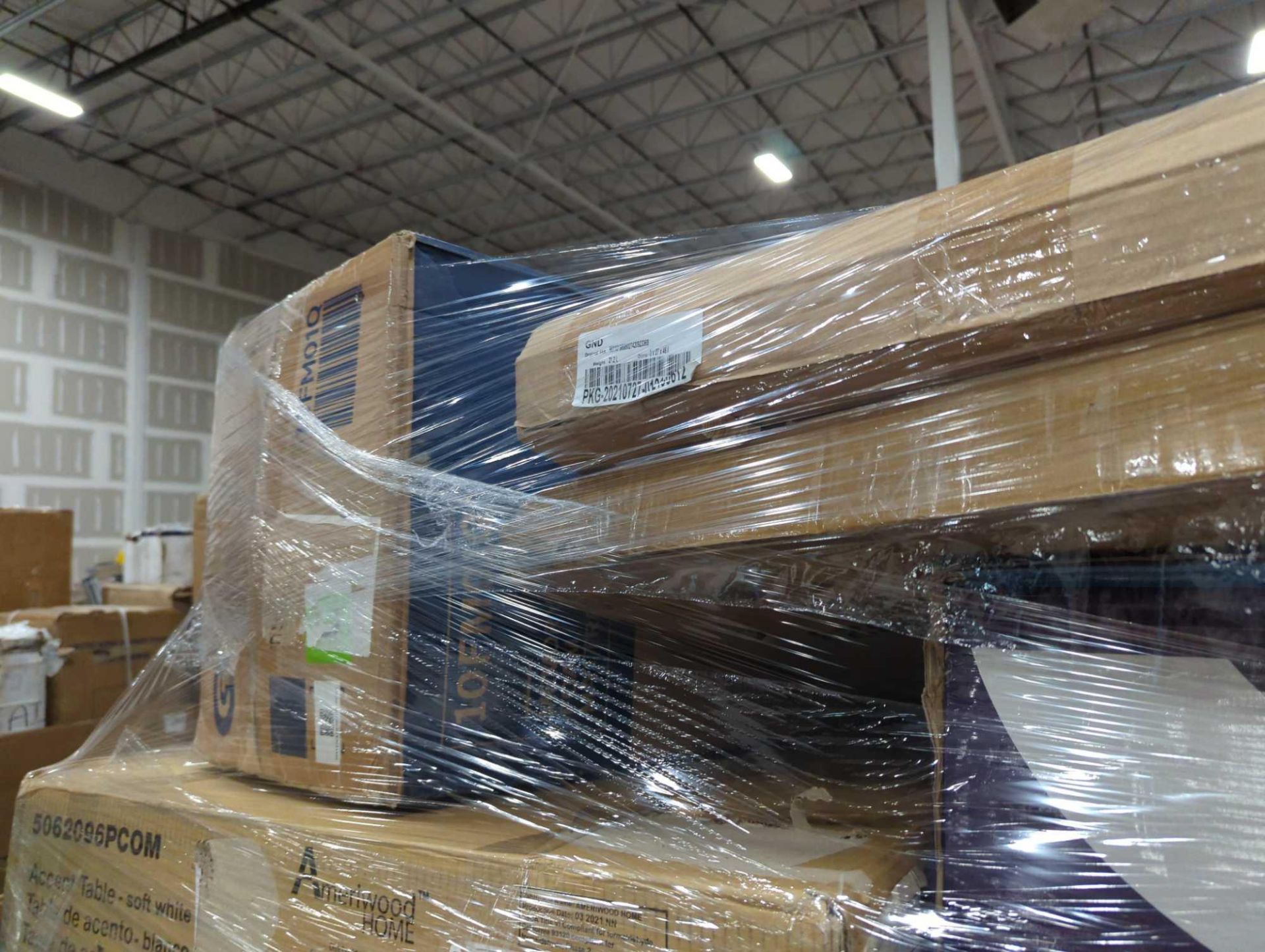 Two Pallets - Image 11 of 16