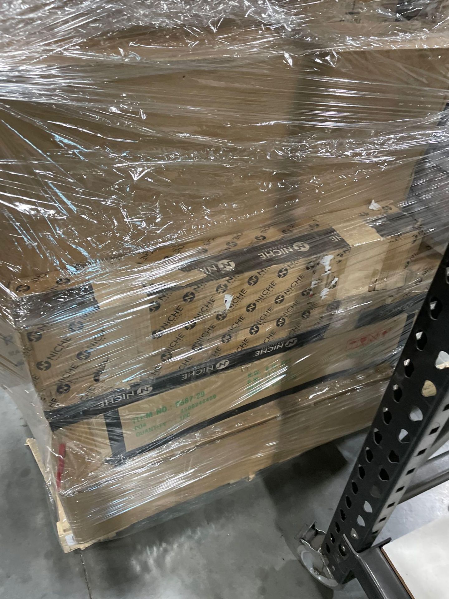 Misc Pallet - Image 4 of 10