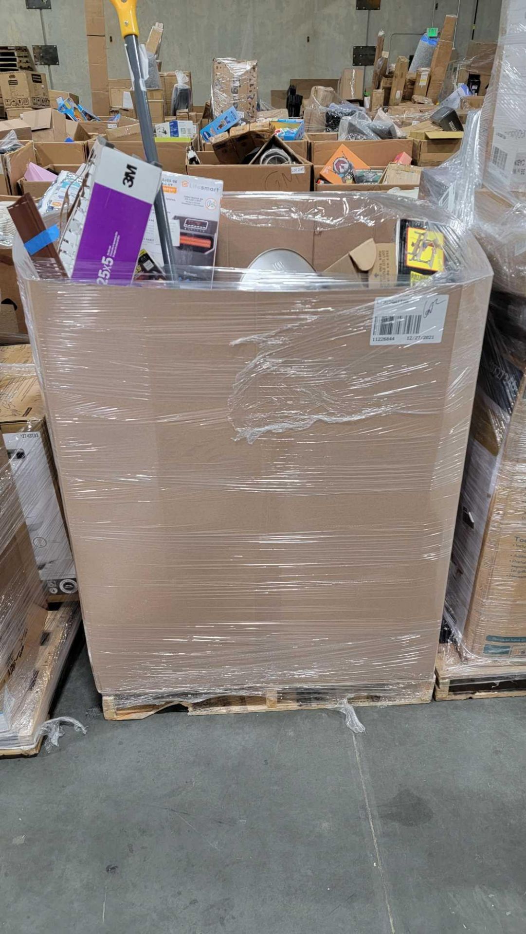 Pallet of Lowe's Returns