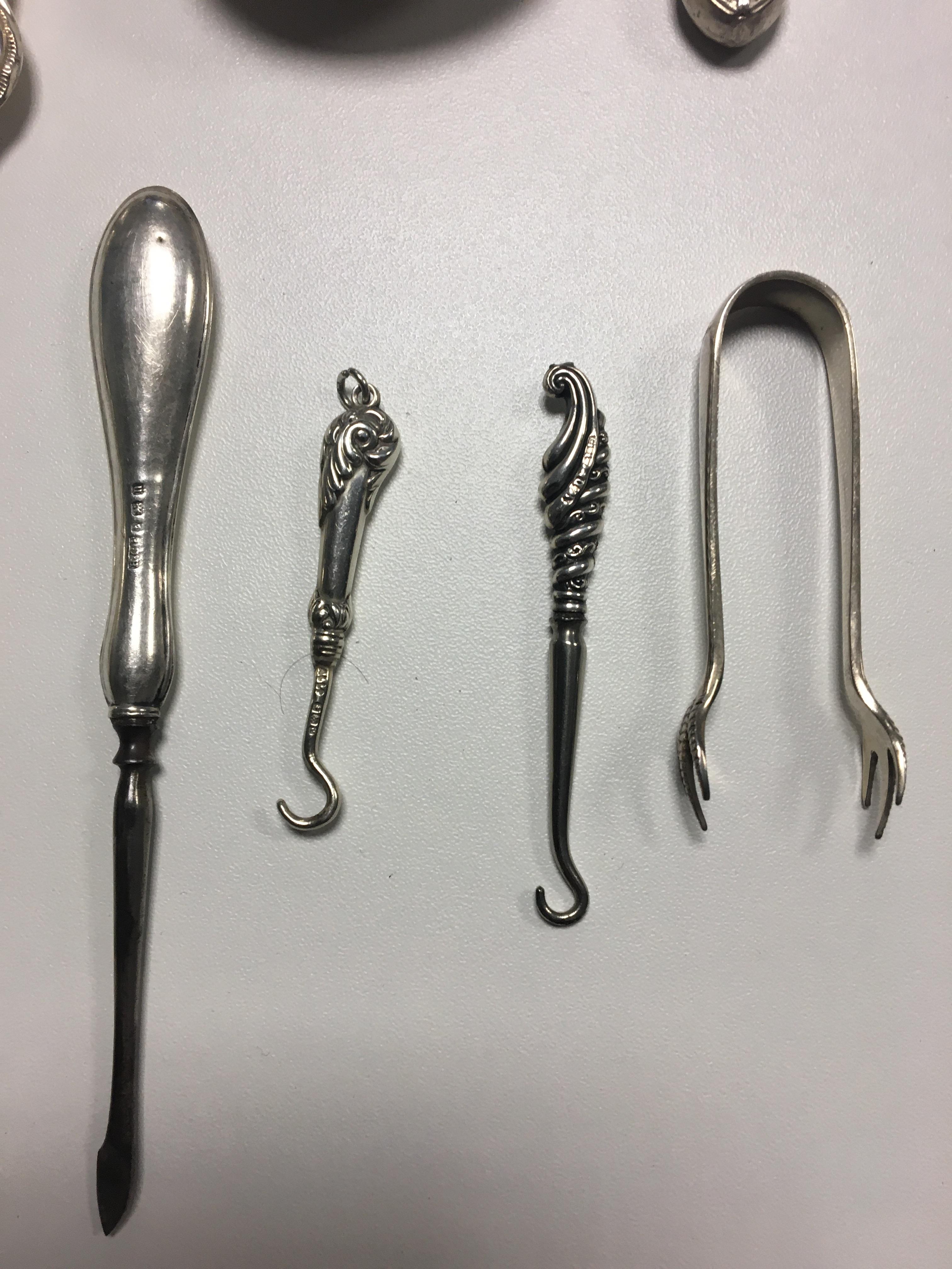 HM Silver snips, button hooks, spoons etc. - Image 3 of 7