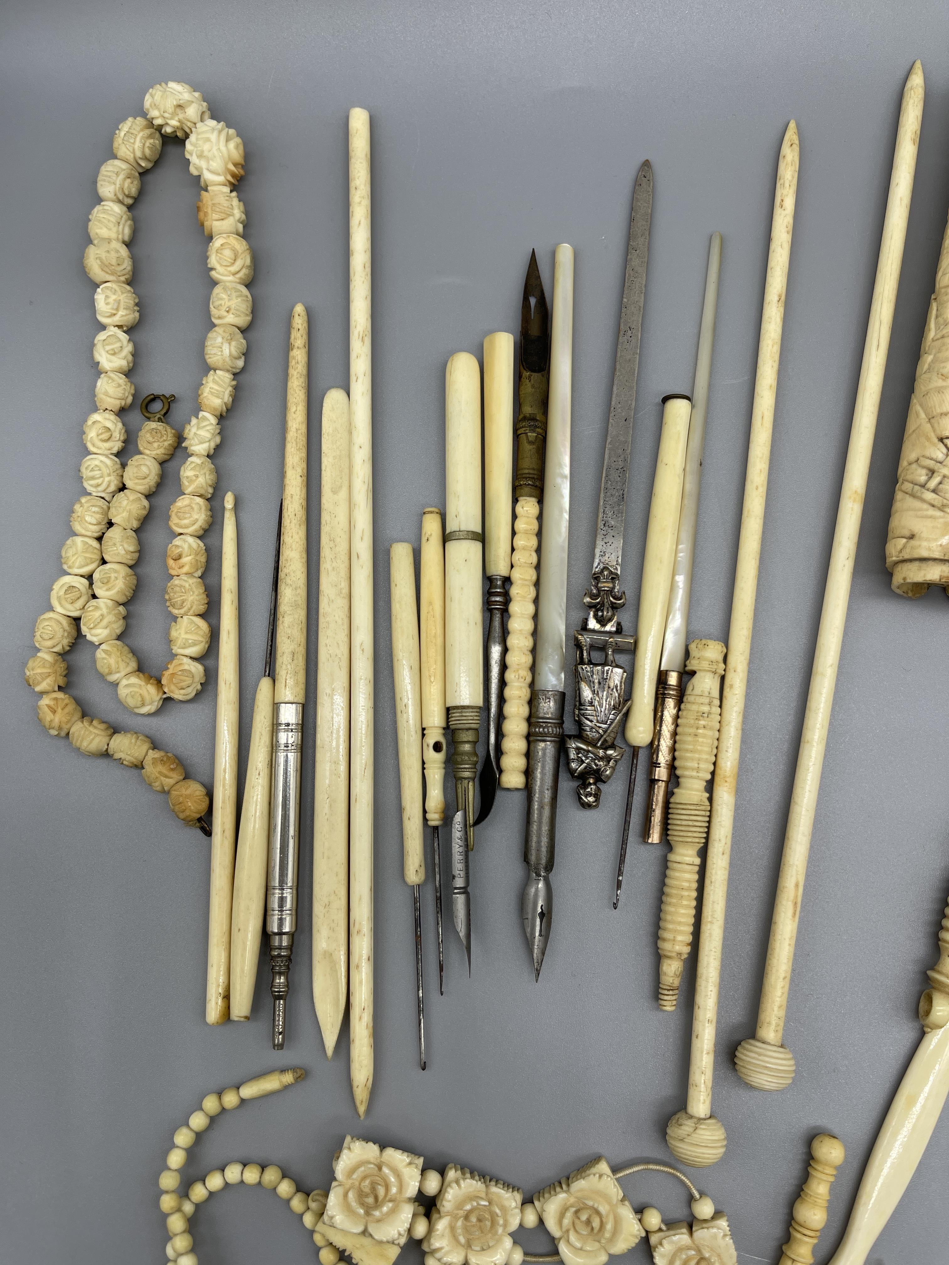 Bone dip pens, Joan of Arc stanhope and bone items - Image 4 of 5