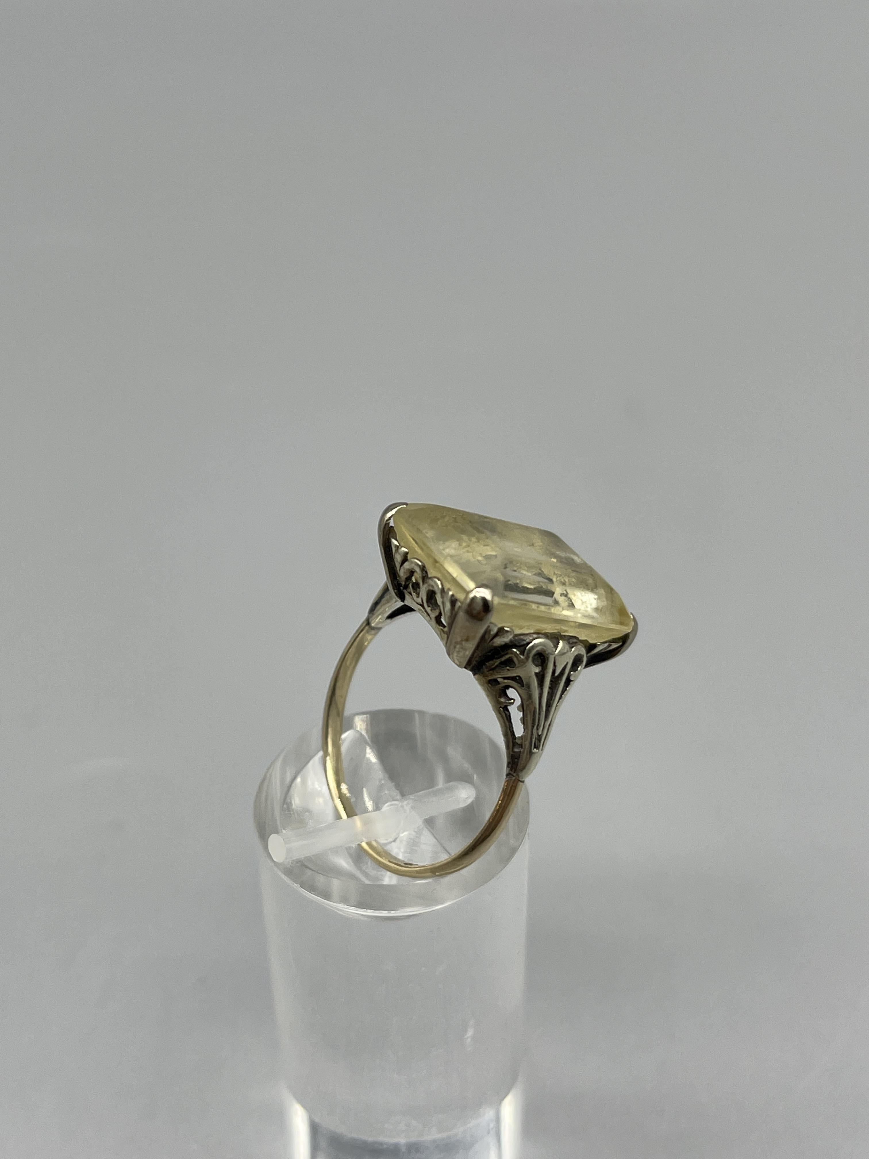 9ct citrine dress ring, weight 5 grams - Image 4 of 7