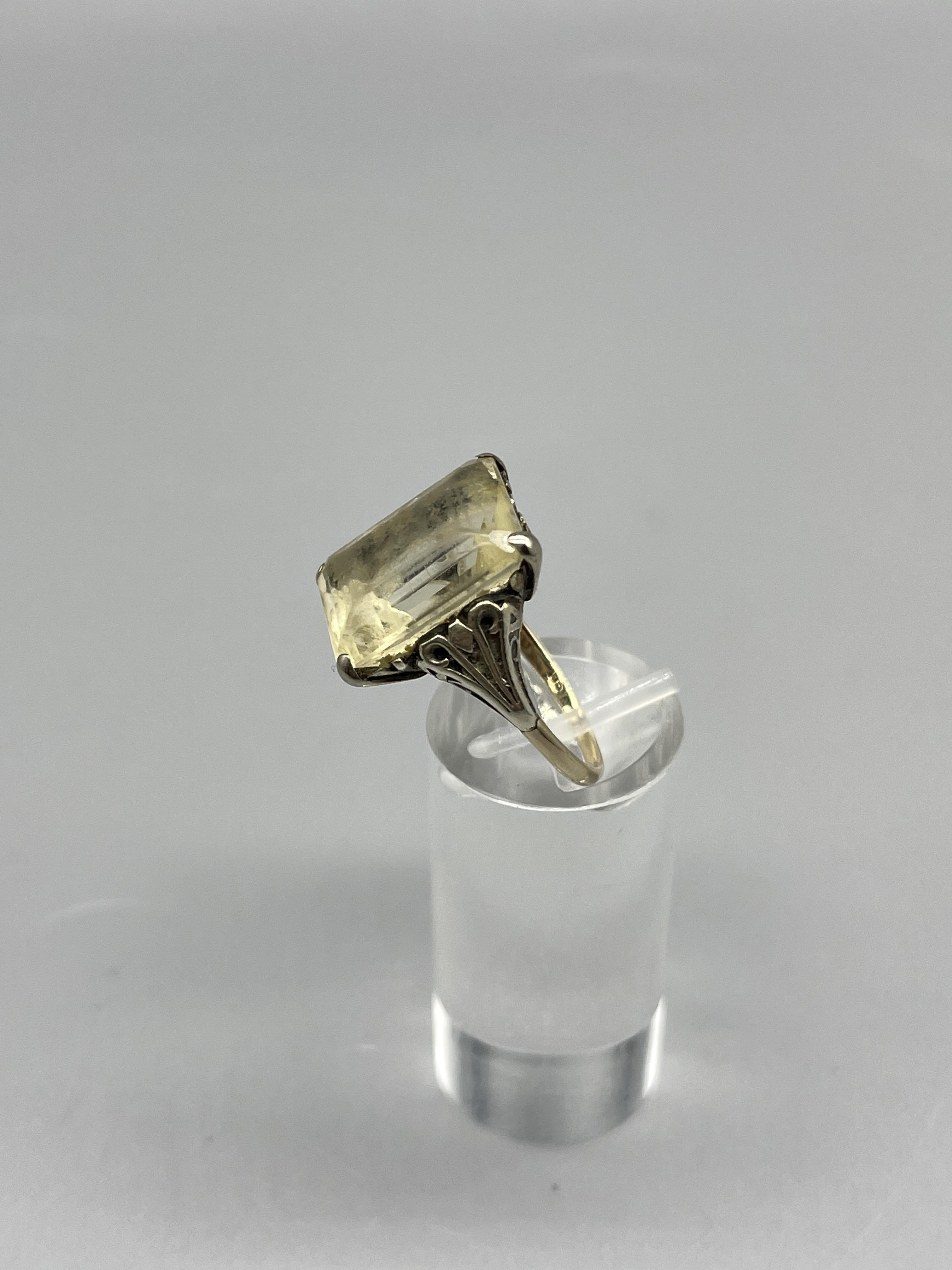 9ct citrine dress ring, weight 5 grams - Image 2 of 7