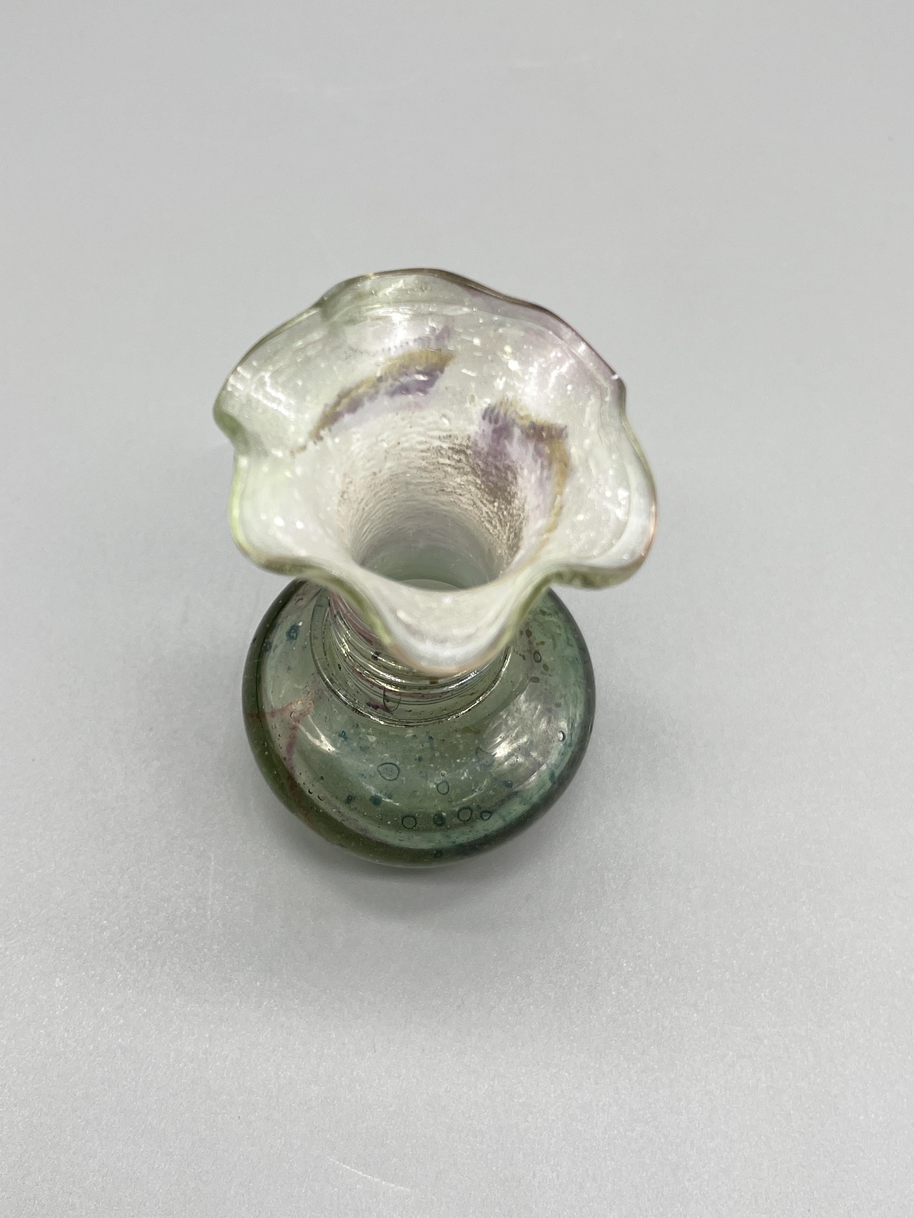 Small Roman Glass Style Vase. Approximately 2inche - Image 5 of 5